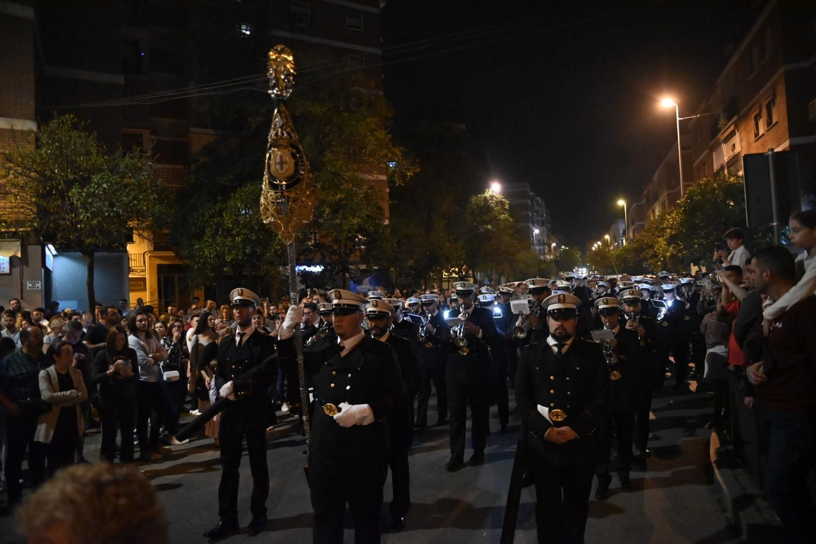La procesión de la hermandad de la O de Córdoba en este Sábado de Pasión, en imágenes
