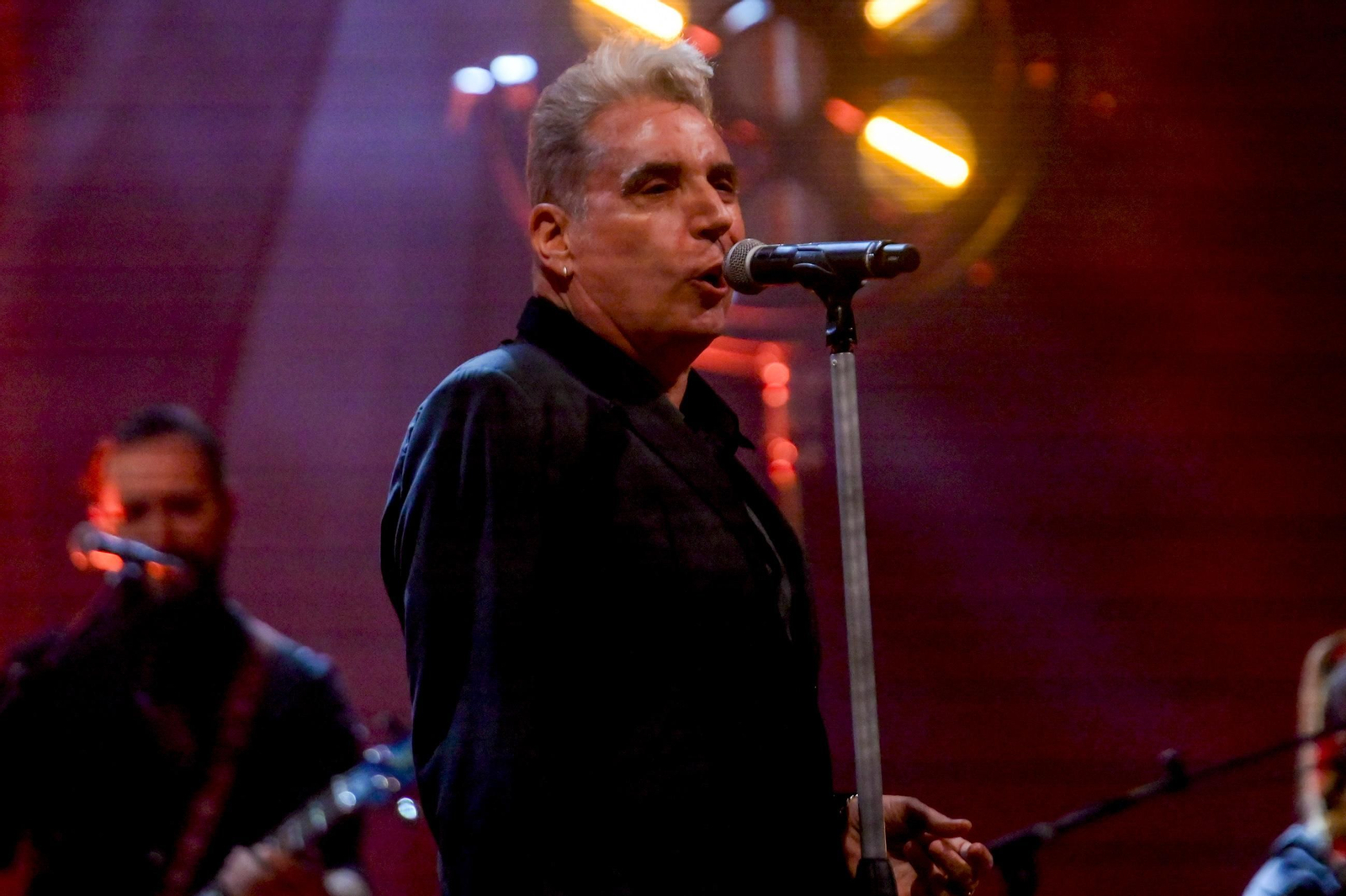 Así fue el concierto de Loquillo en Granada