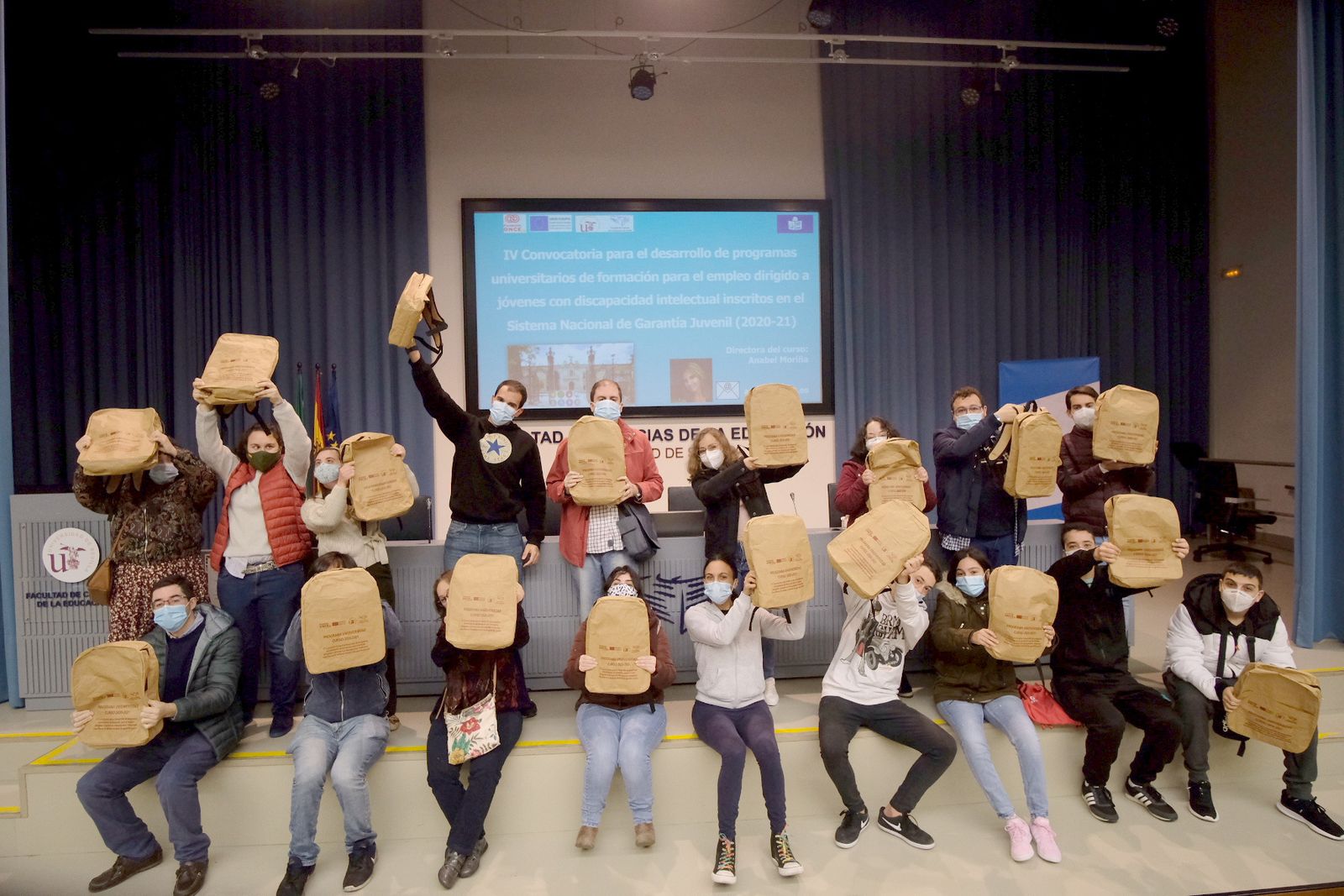 Participantes en el programa desarrollado por la US.