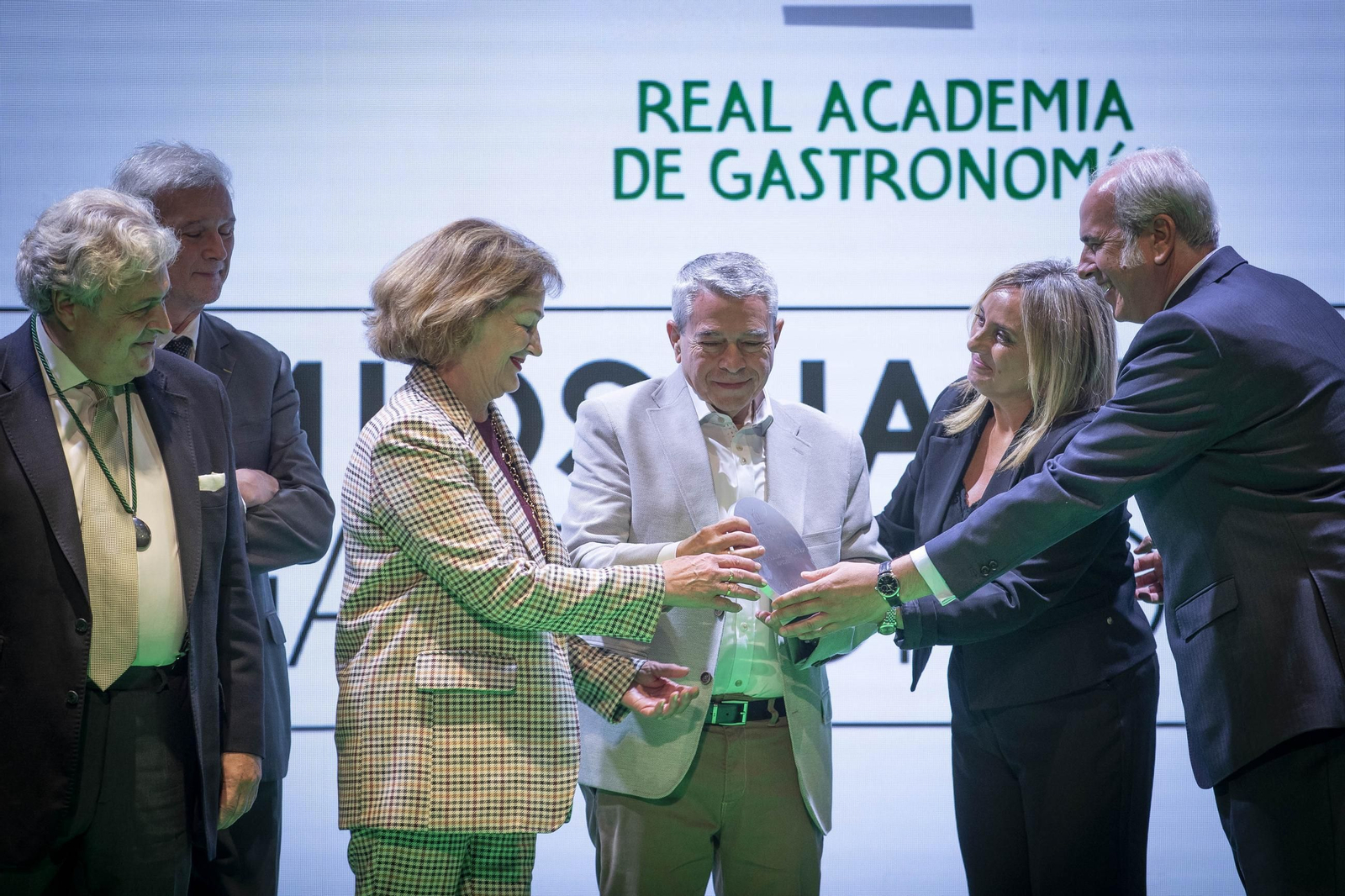 Premios Nacionales de (15279934).jpg