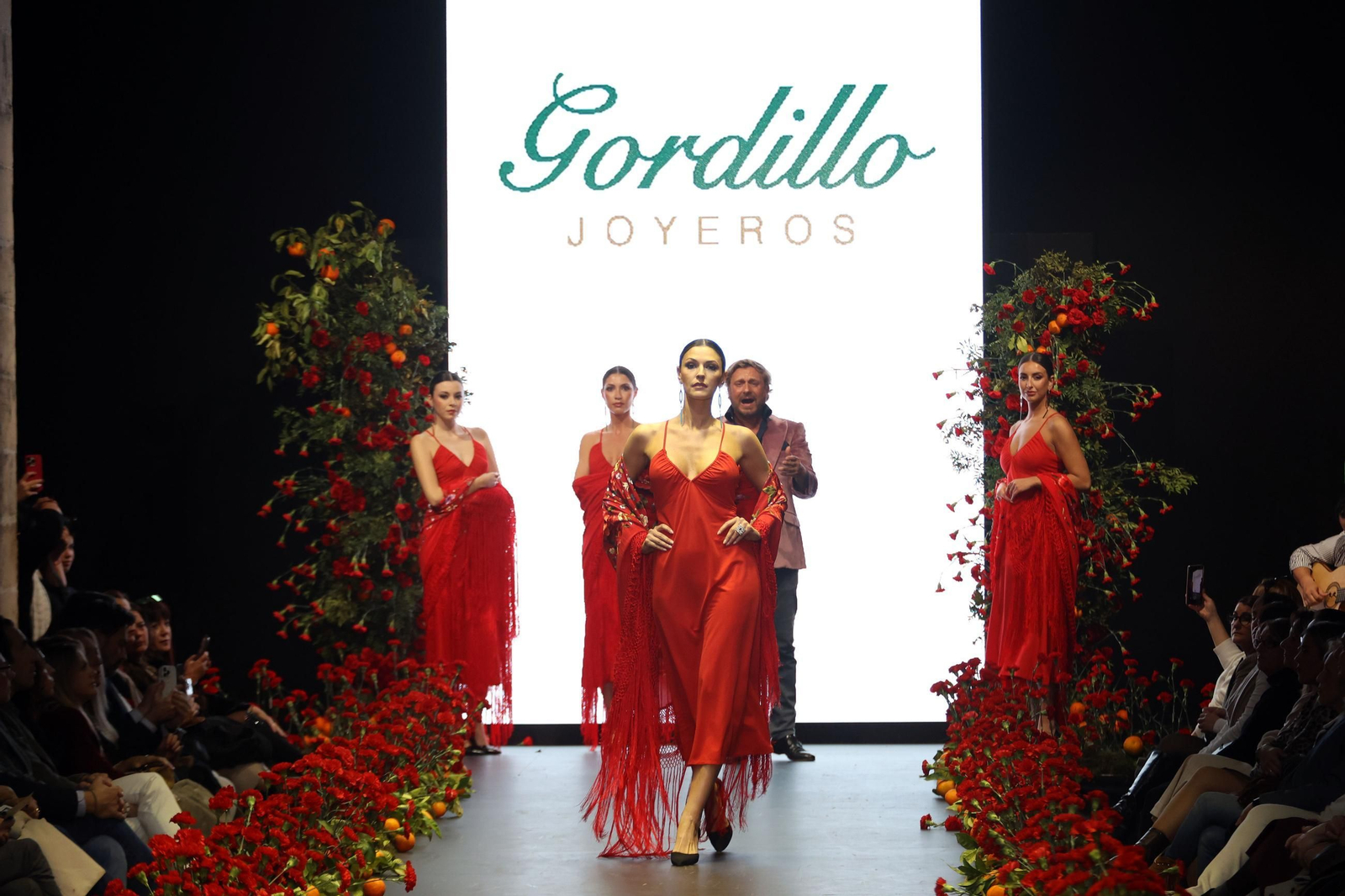 Desfile de Joyería Gordillo en la Pasarela Flamenca Jerez 2025 Desfile de Joyería Gordillo en la Pasarela Flamenca Jerez 2025