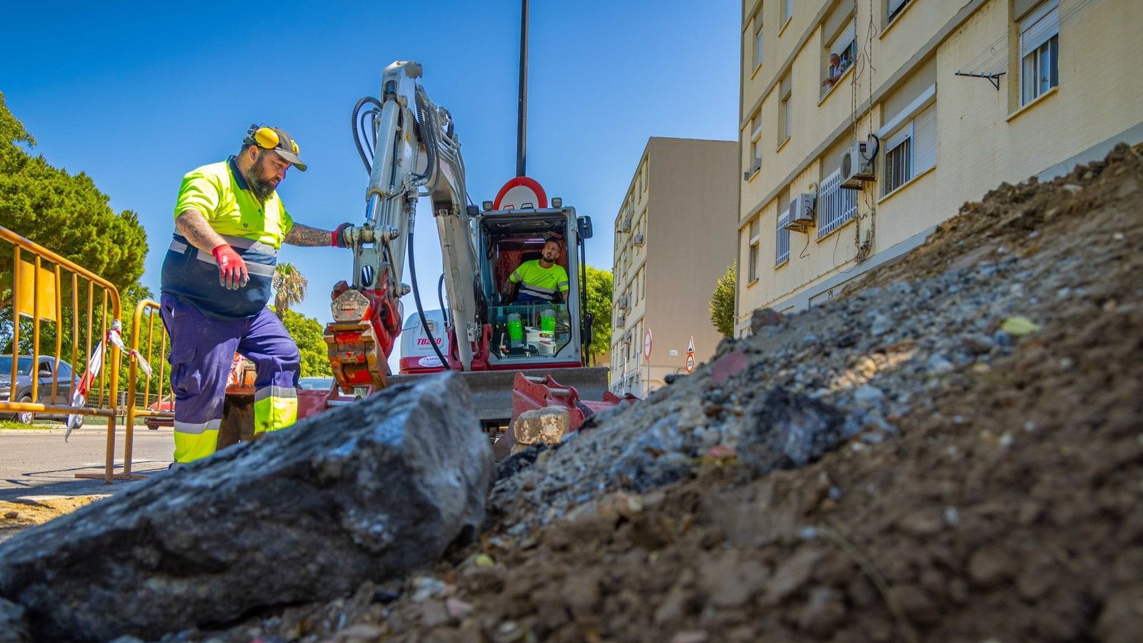 Obras en la avenida Pery Junquera, en San Fernando