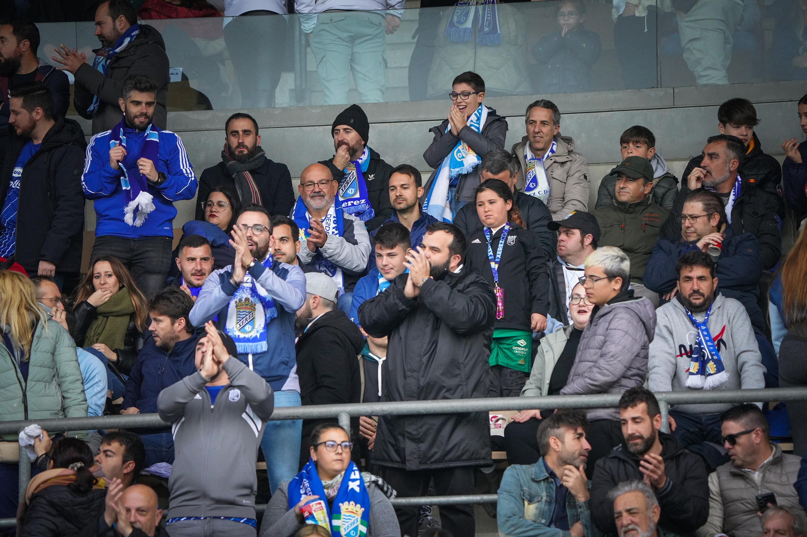 Búscate en el partido del Xerez CD - Cabecense