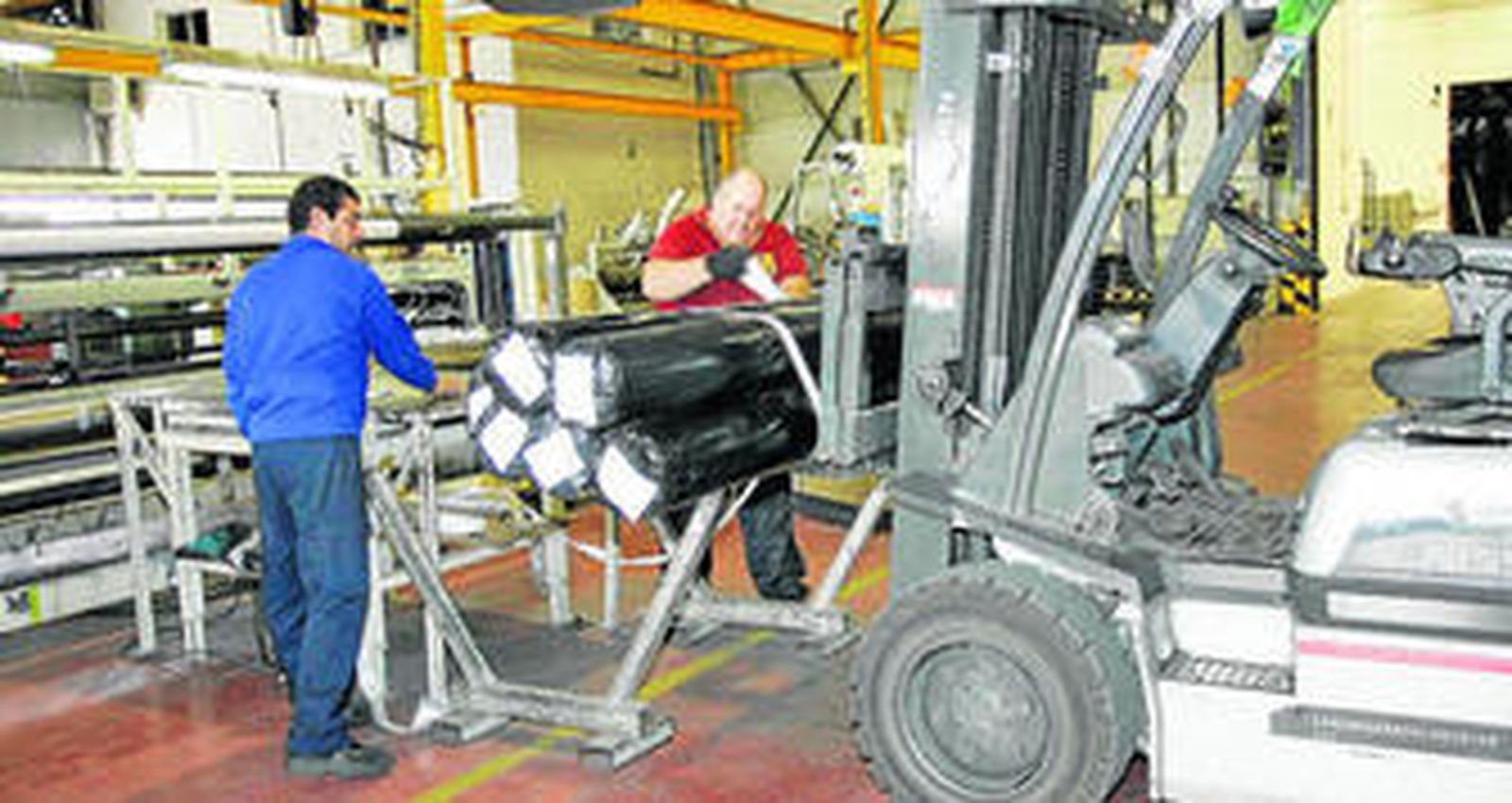 La planta de Macresur, en El Ejido, se encuentra a pleno rendimiento preparando pedidos y aprovisionando el stock móvil con el que cuenta.