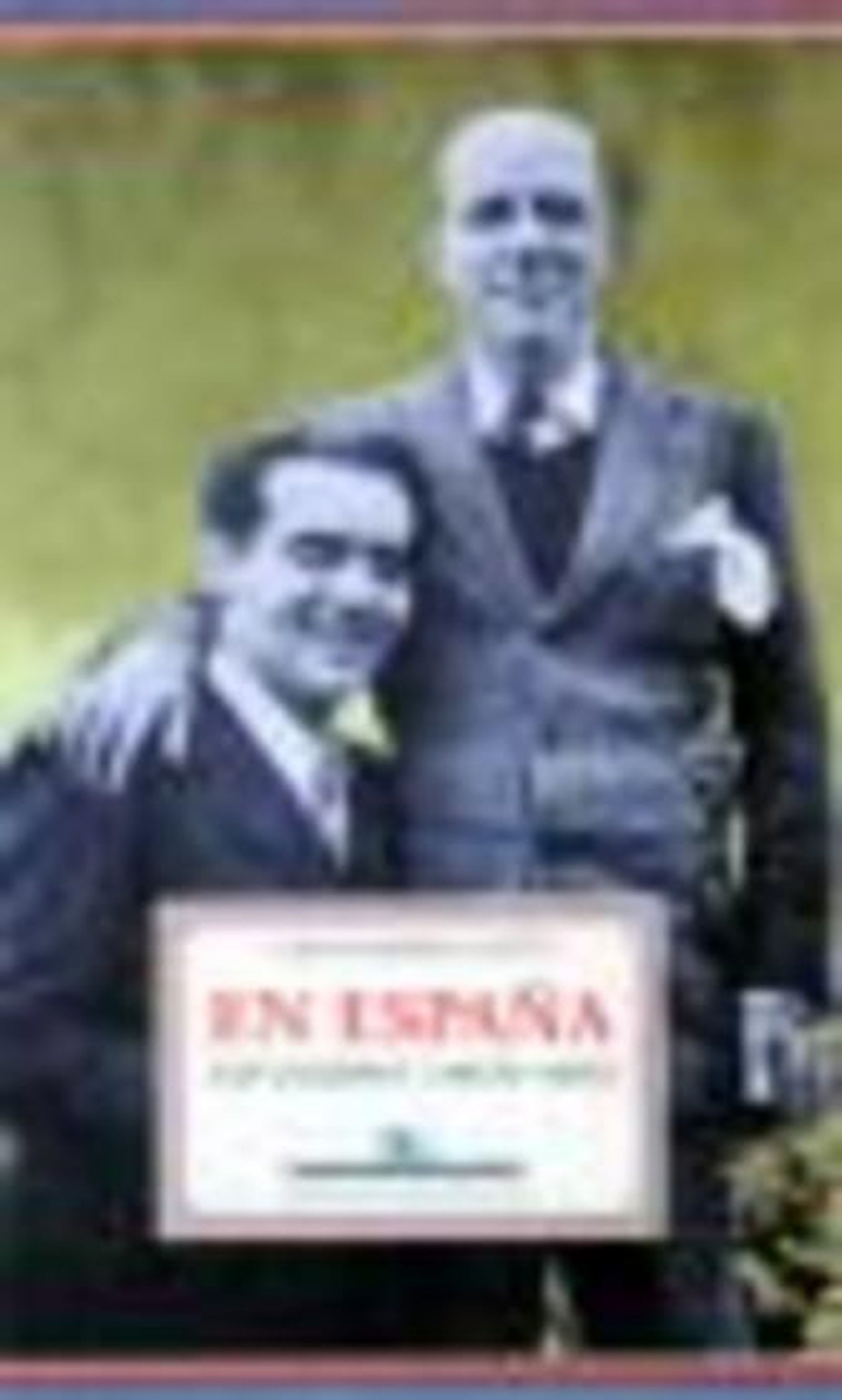 Morla posa junto con algunos amigos, entre ellos Lorca, en la finca del conde de Romanones.
