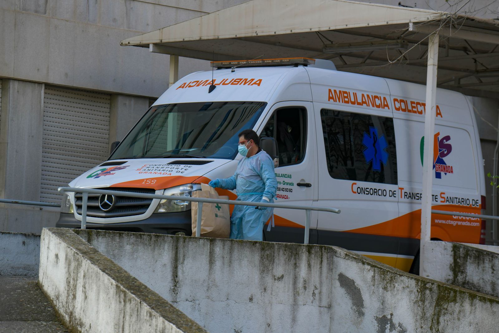 Covid en Granada: descienden los hospitalizados hasta 54 en toda la provincia