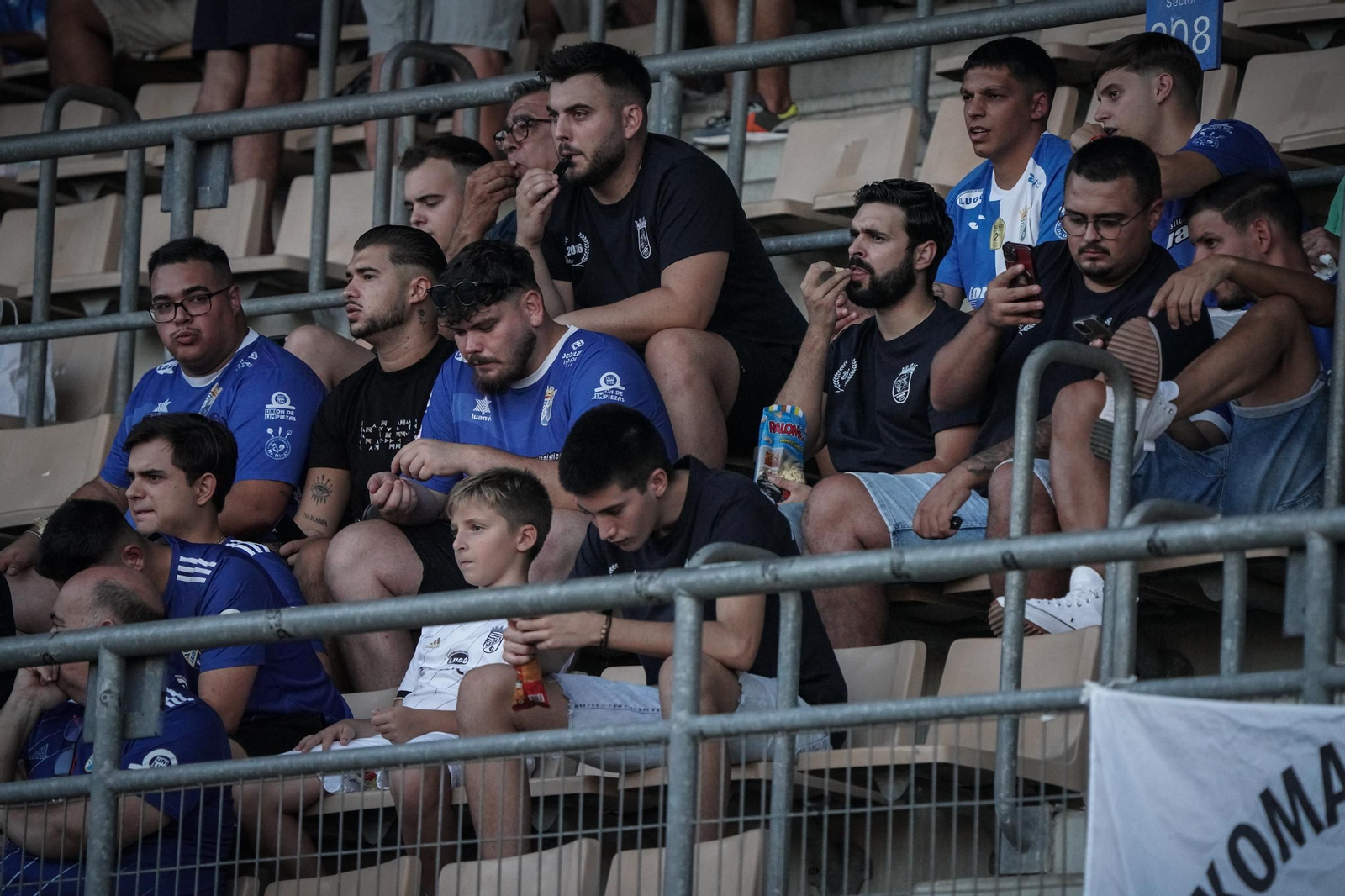 Búscate en el del partido del Xerez CD - UCAM