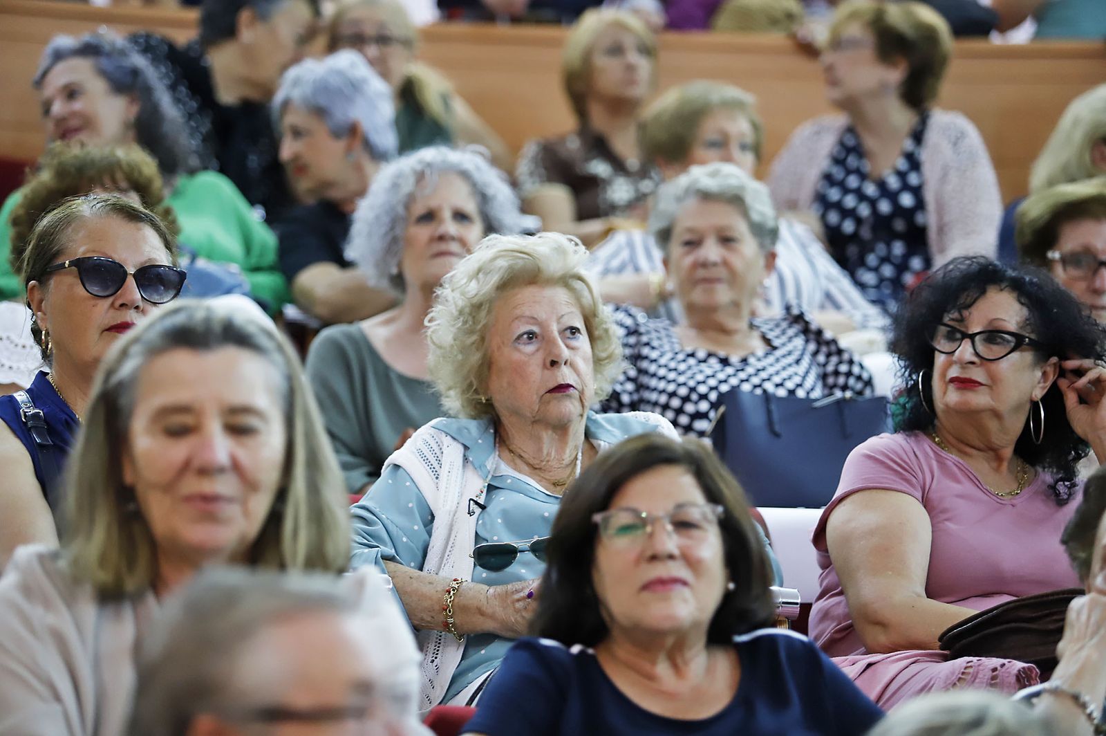 Imágenes de la clausura del curso académico 2022-2023 del Aula de la Experiencia en la Universidad de Huelva