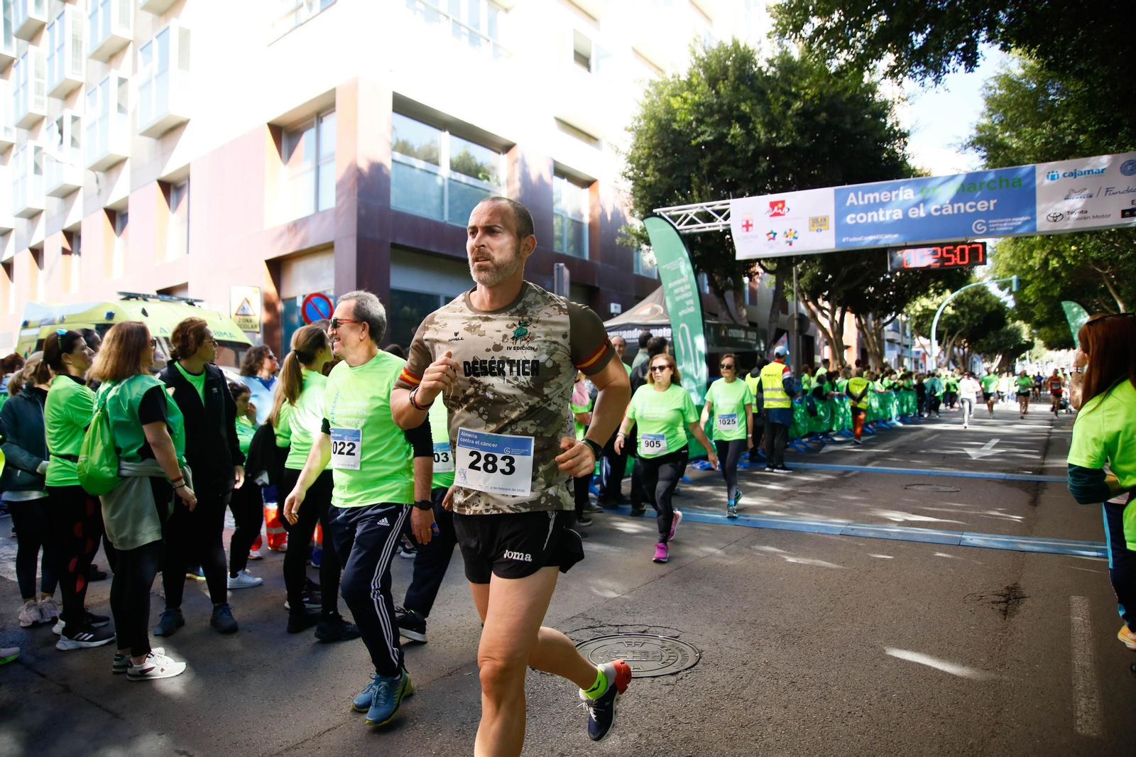 Imágenes de la Carrera contra el Cáncer de Almería