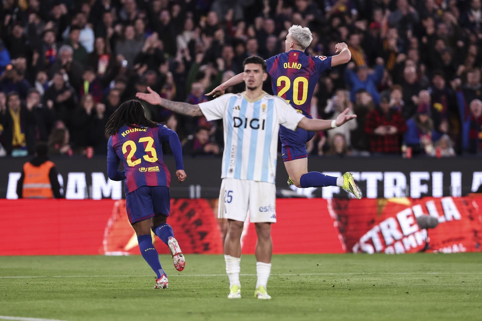 Las fotos del Barcelona-Oviedo