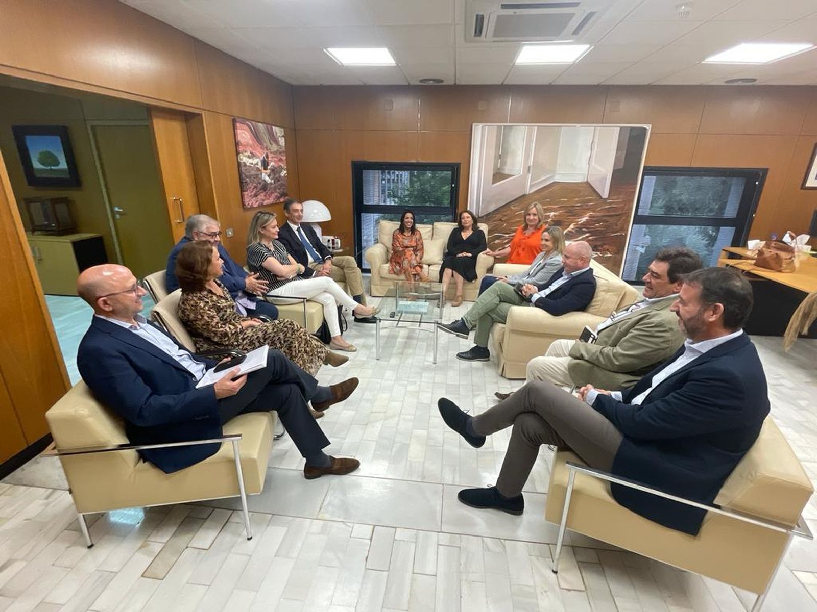 Reunión de la consejería de Agricultura, Pesca, Agua y Desarrollo