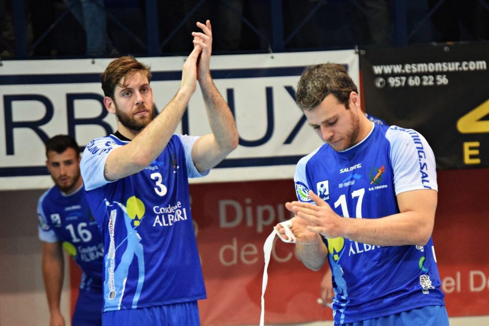 Vicente Poveda, a la izquierda, en su visita al Alcalde Miguel Salas en el curso 2018-2019.