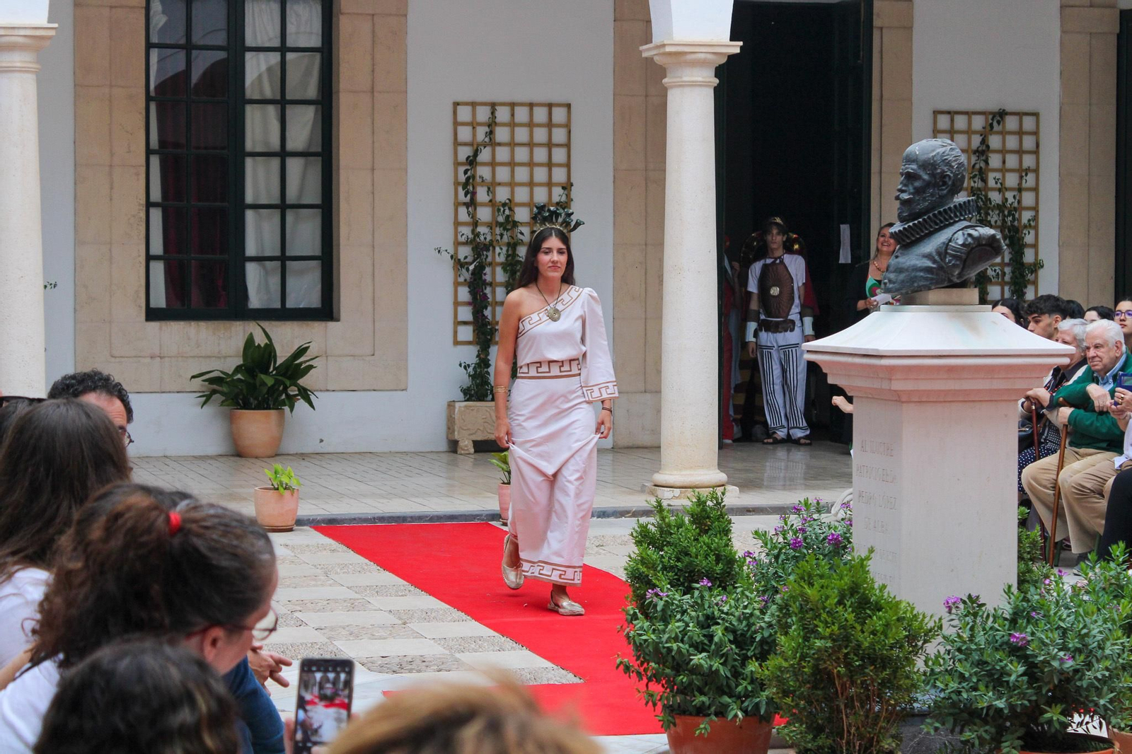 El segundo Desfile Arte Moda del instituto Góngora de Córdoba, en imágenes