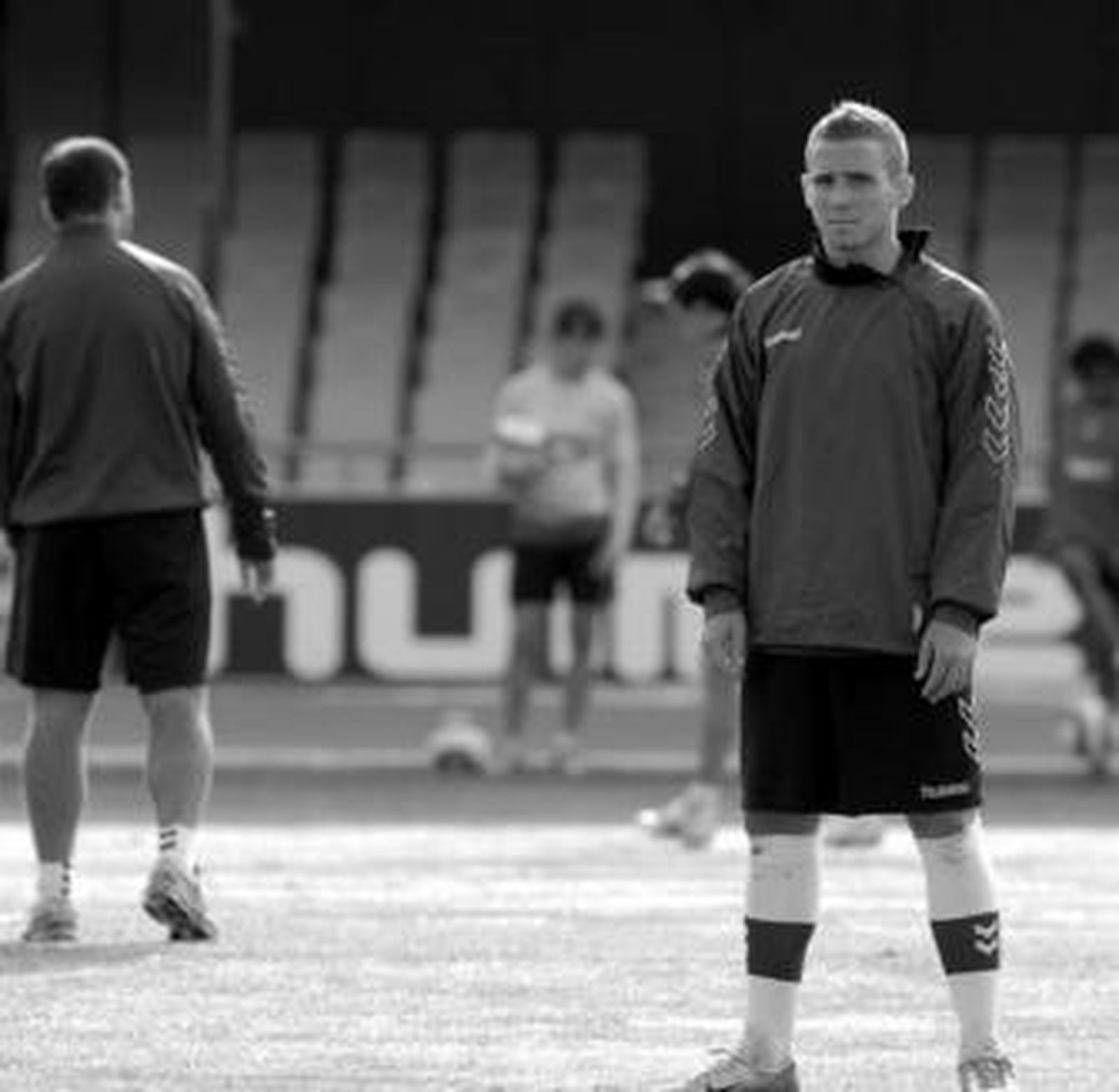 Aarón se quedará sin ficha en el momento en el que el Xerez logre más fichajes.