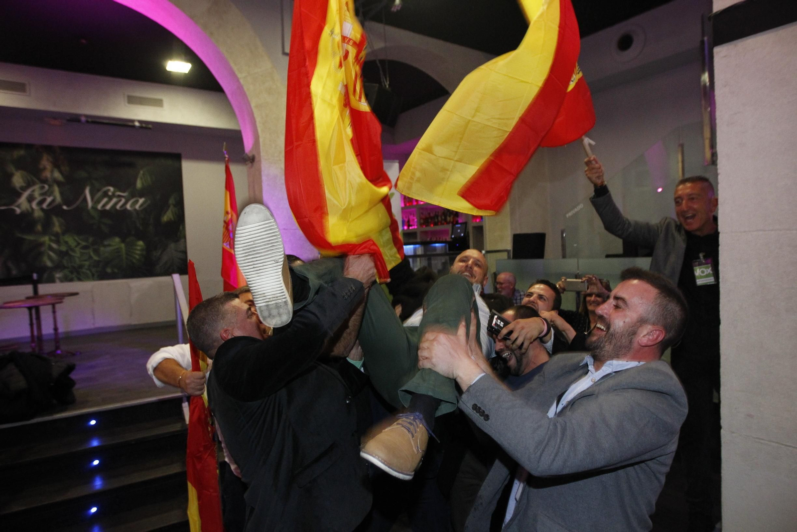 La fiesta de Vox Almería, en imágenes.