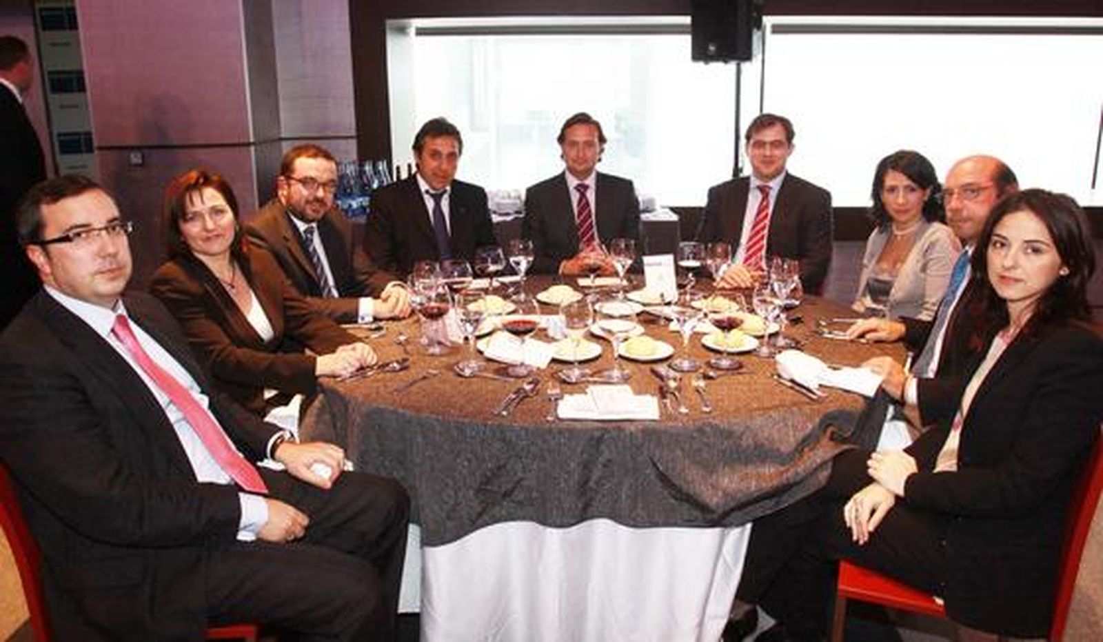 José Ángel Alba, Blanca Ripoll, Pablo Alba, José María López, Emilio Sánchez, Roberto García, Silvia Sánchez, Jesús María Condón y Mercedes García.