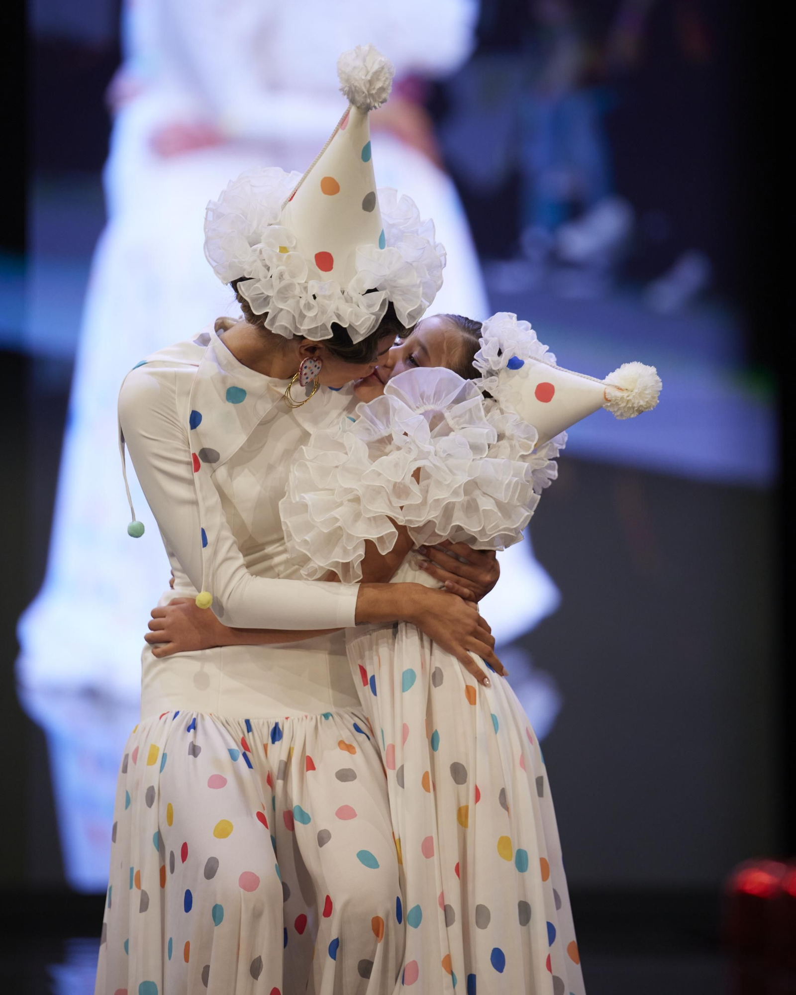 El desfile de Flor de Cerezo en SIMOF 2025, todas las fotos