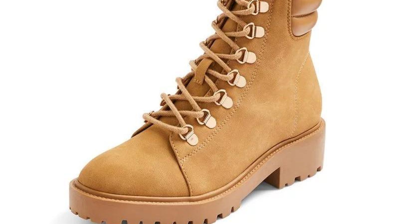 Botas de montaña de Primark.