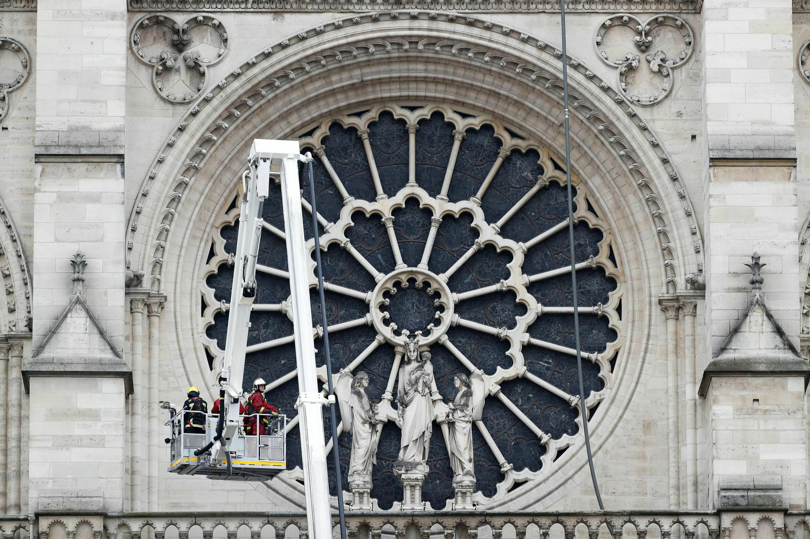 Las imágenes de Notre Dame tras la tragedia