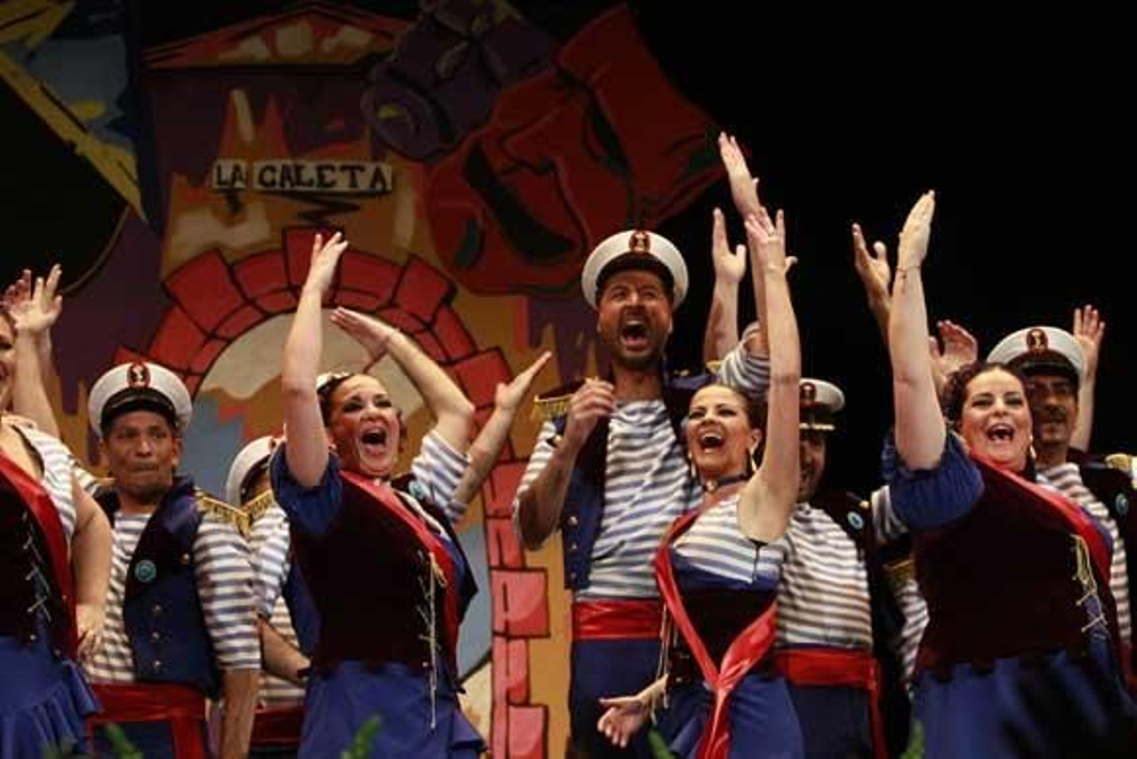 El coro 'El triángulo' (3º premio)

Foto: Julio Gonzalez-Jesus Marin-Lourdes de Vicente