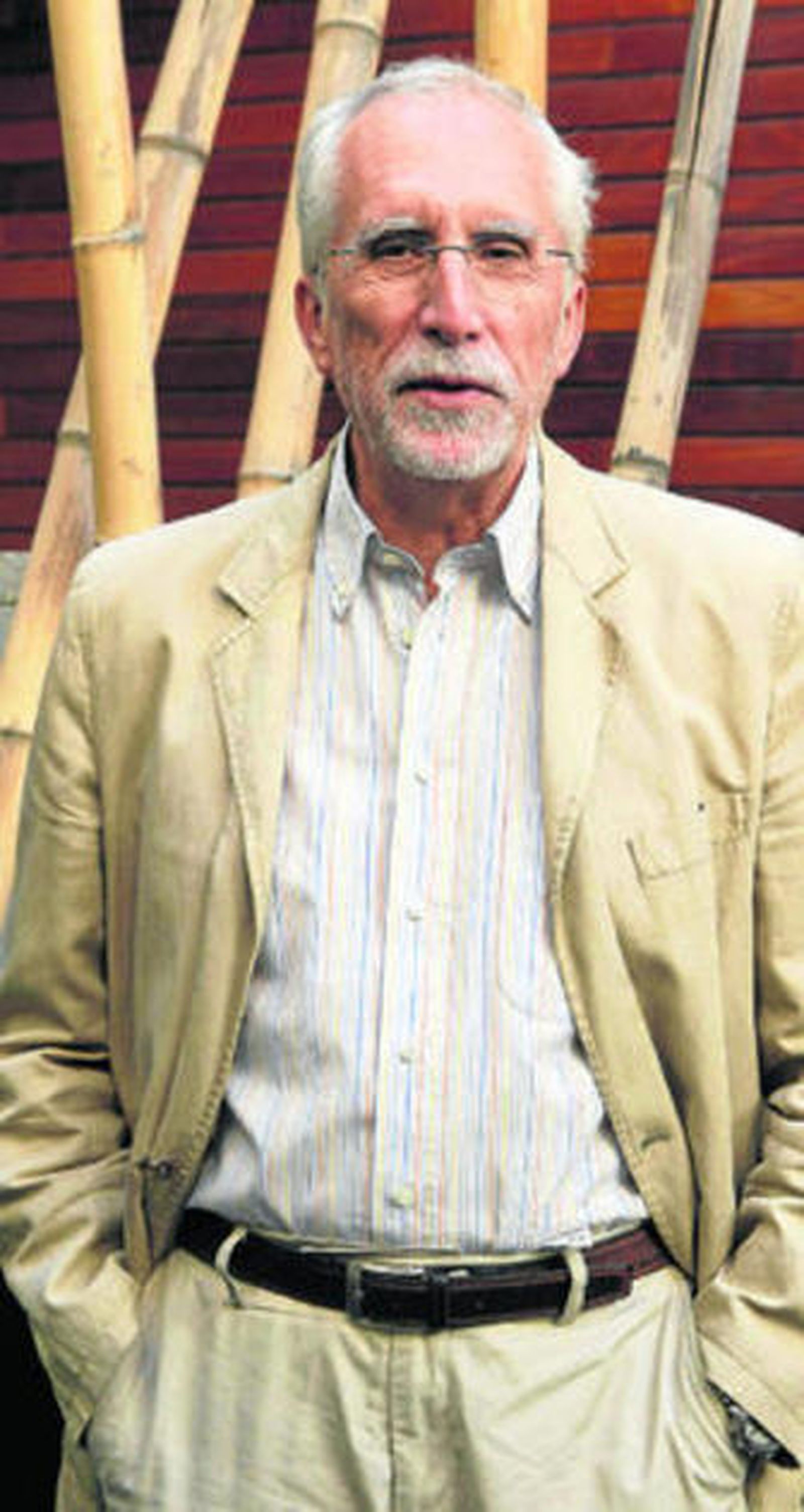 El escritor Luis Mateo Díez, hace unos días.