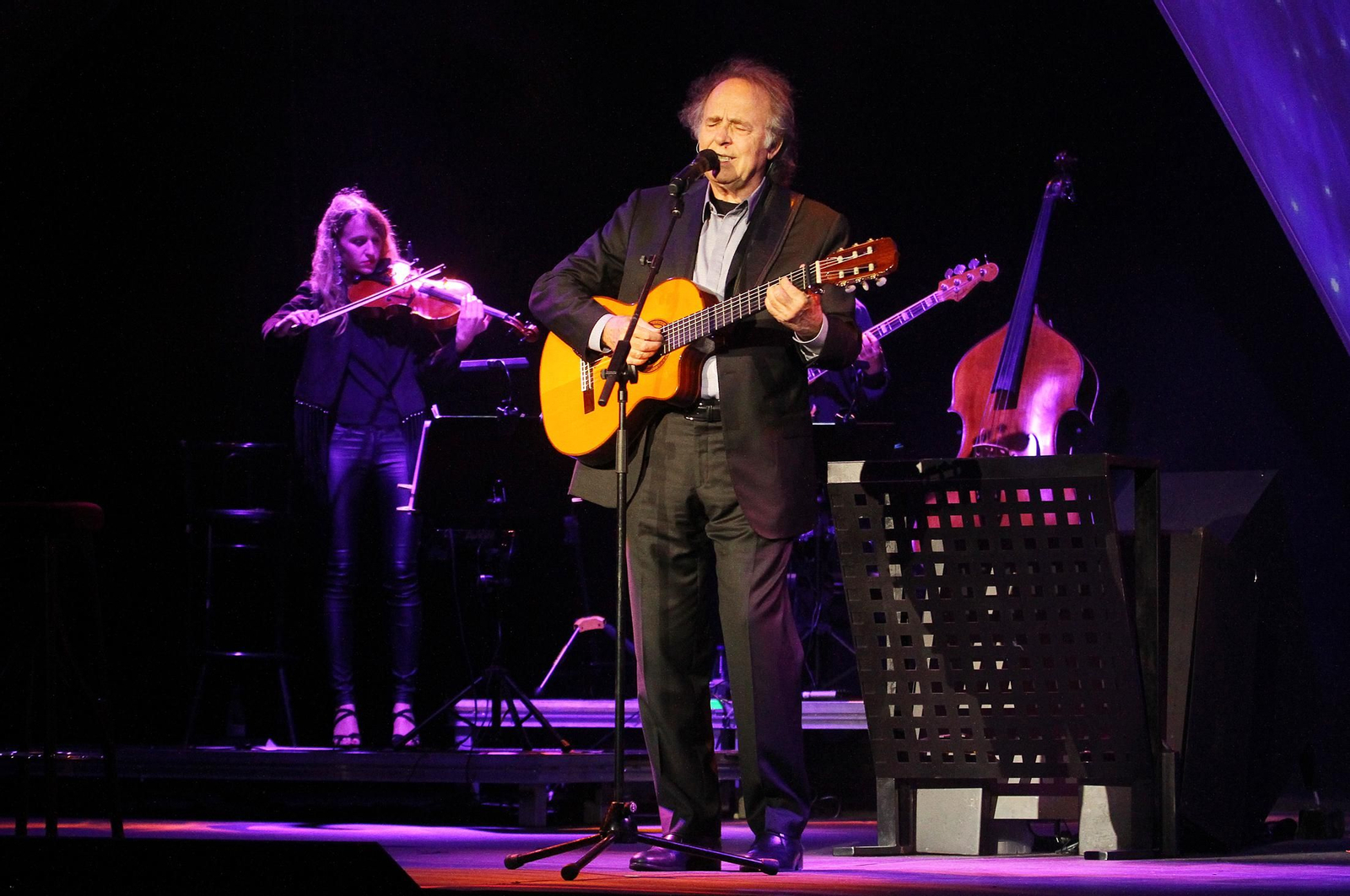 Concierto de Joan Manuel Serrat en imágenes