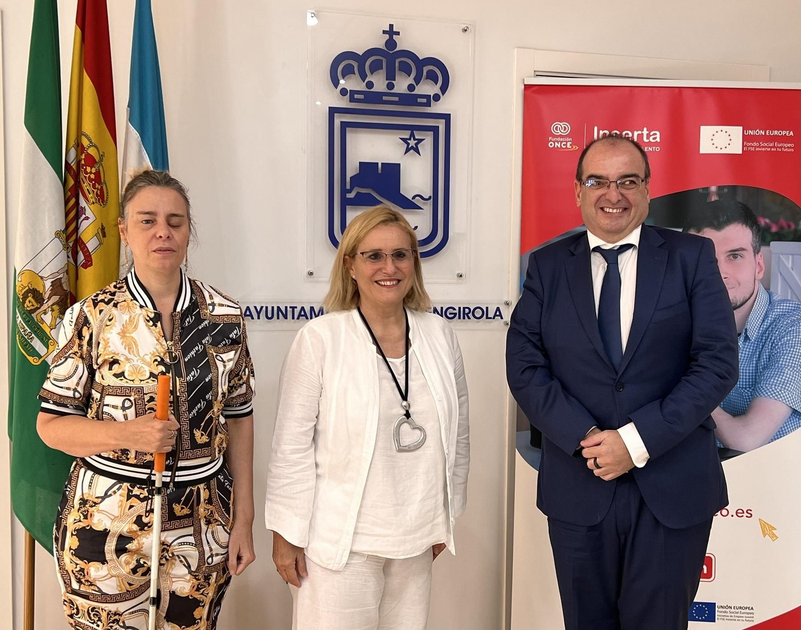 La firma del acuerdo entre el Ayuntamiento de Fuengirola y la Fundación ONCE.