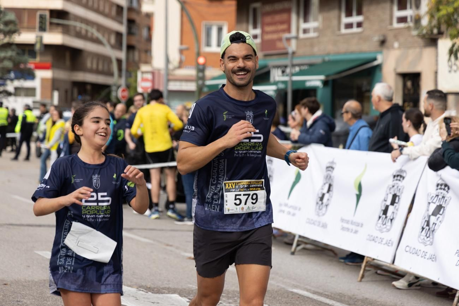 Atletismo por la paz y la integración en la XXV Carrera y Caminata del IES Santa Catalina de Alejandría (II)