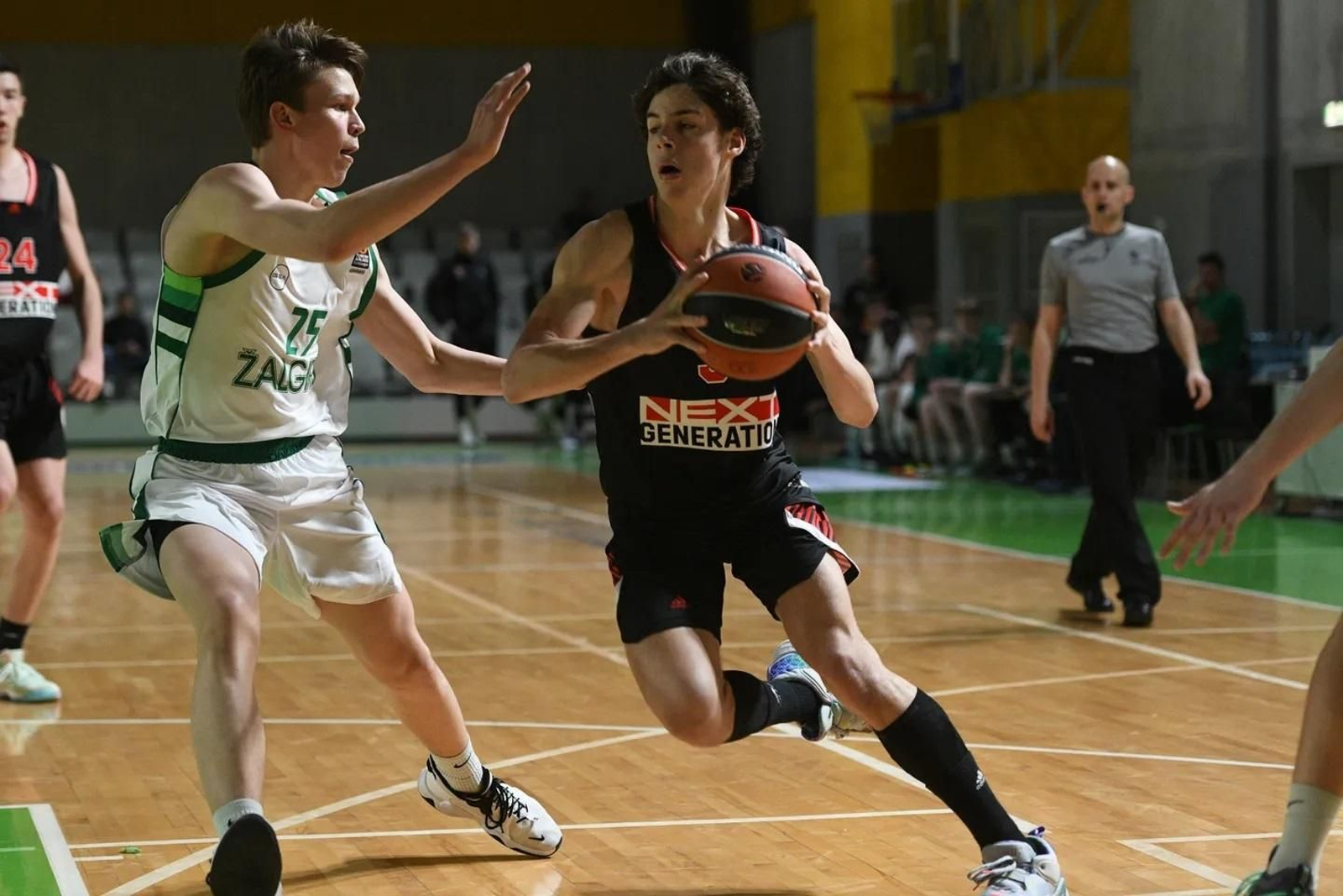 Las fotos de Álvaro Folgueiras y Mario Saint-Supéry en el Adidas Next Generation de Ljubljana