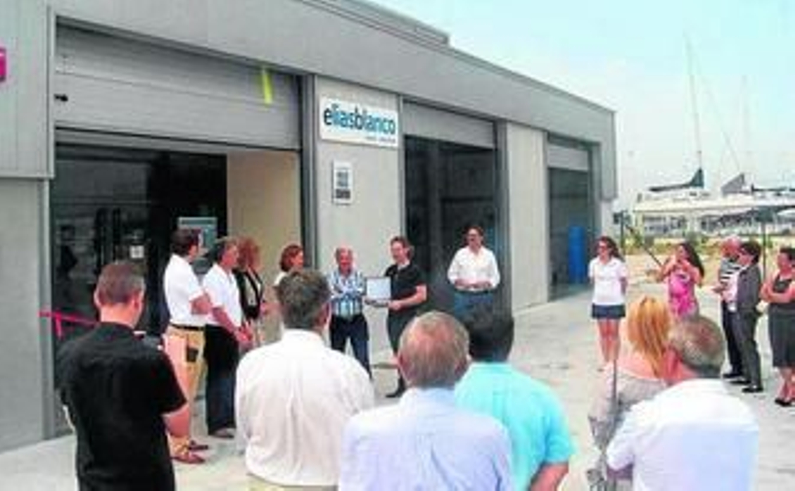 Un instante de la inauguración del taller de Elías Blanco en Alcaidesa.