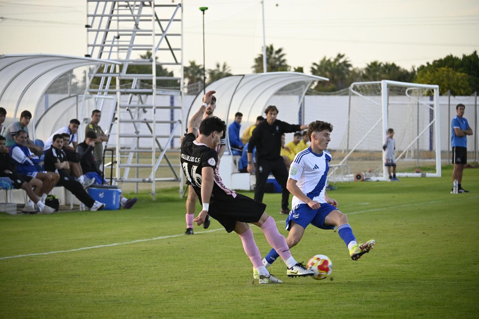 Las mejores imágenes del Atlético Onubense - Bollullos