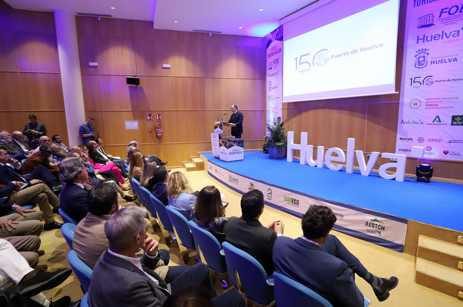 Imágenes del II Foro de Turismo Huelva