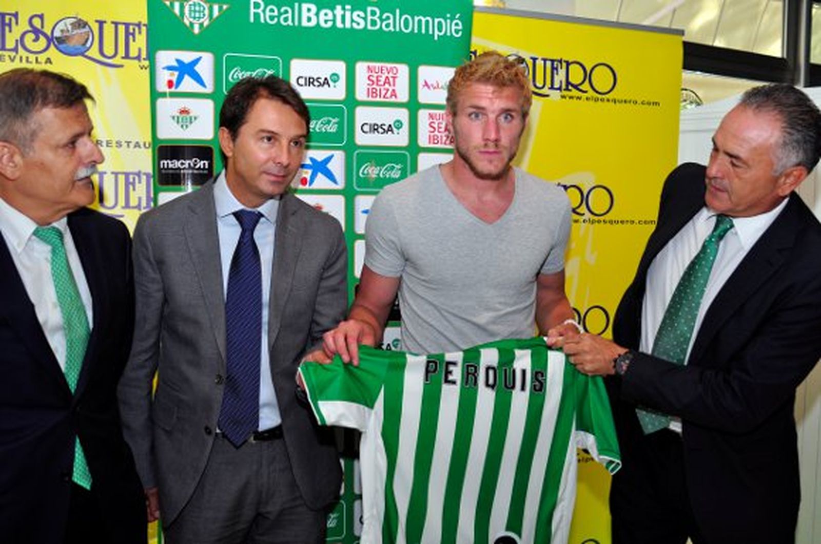 "No entendemos que se tenga que aplazar el partido"