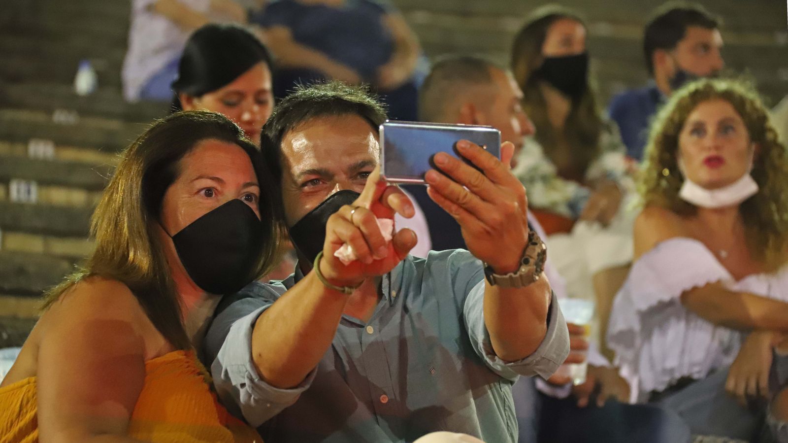 Las mejores fotos del concierto de Miguel Poveda en Algeciras