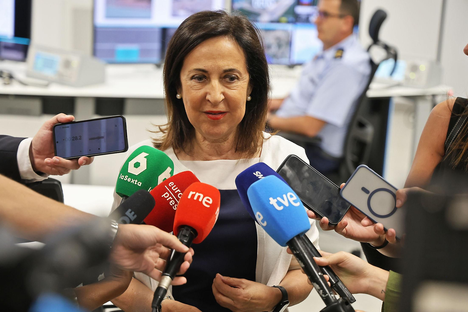 Imágenes de la Visita de la ministra de Defensa, Margarita Robles, a el Centro de Ensayos de Sistemas Aéreos no Tripulados CEUS