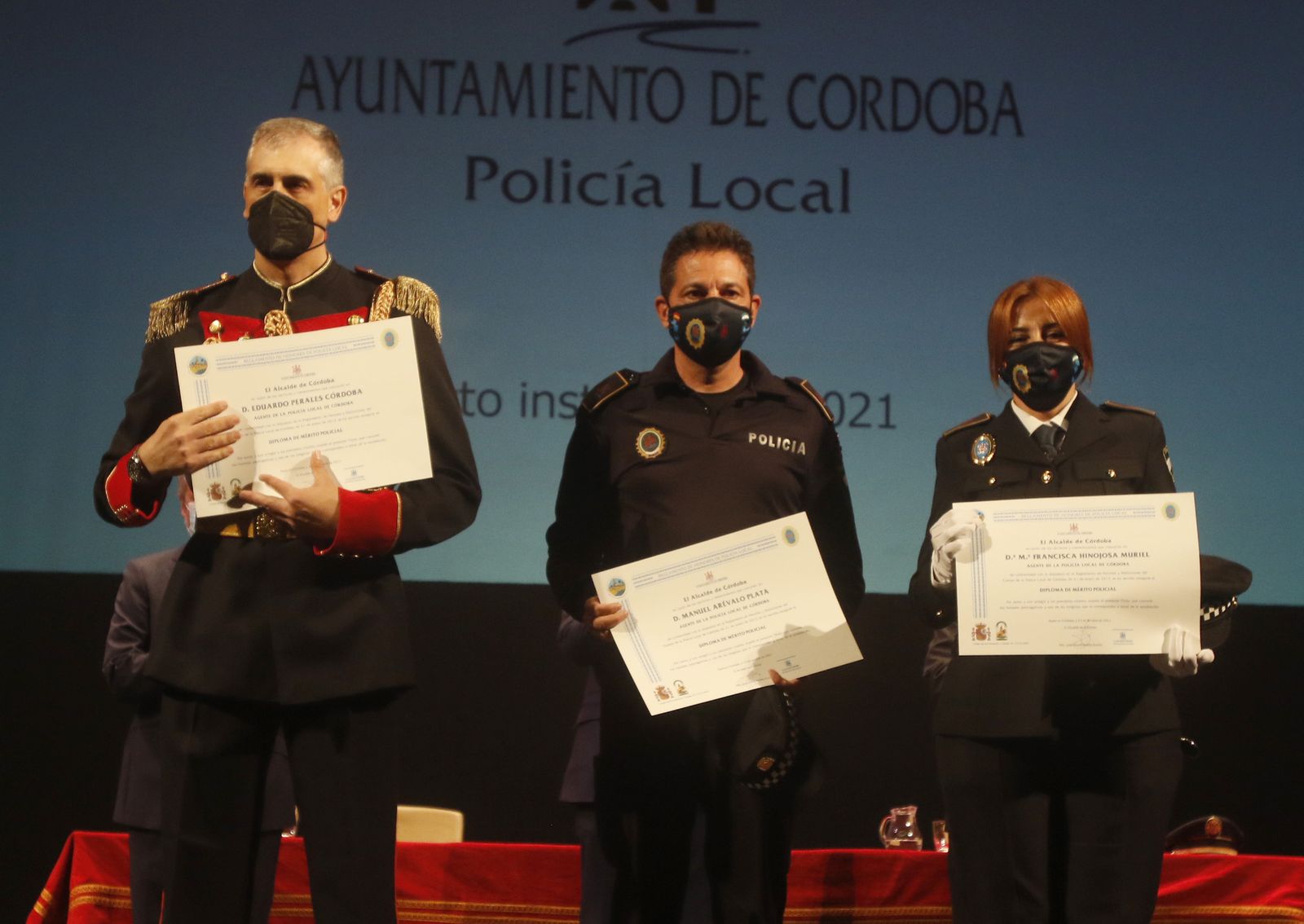 Las fotografías del acto de la Policía Local de Córdoba por el día de San Rafael