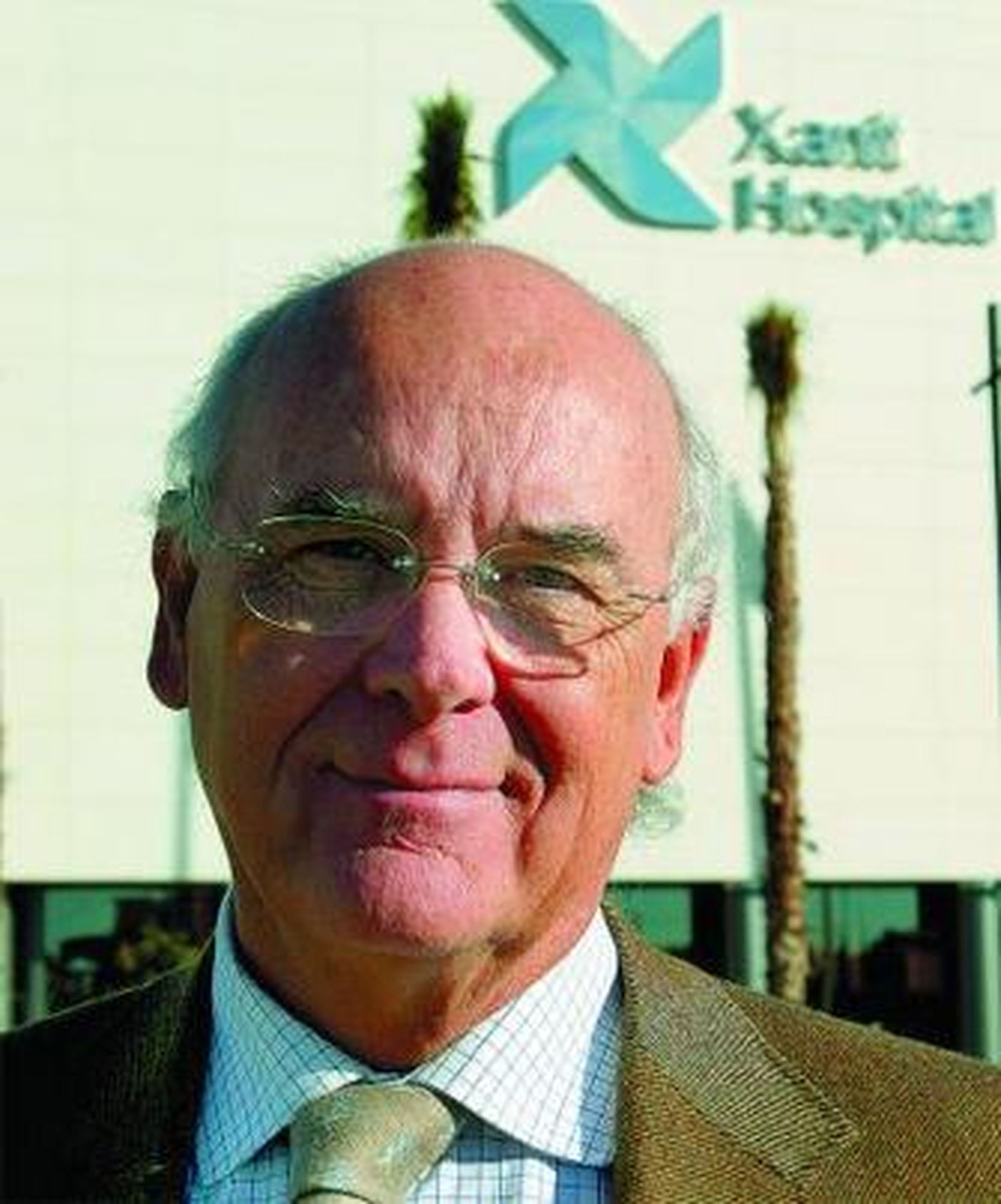 El cirujano cardiovascular Manuel Concha.