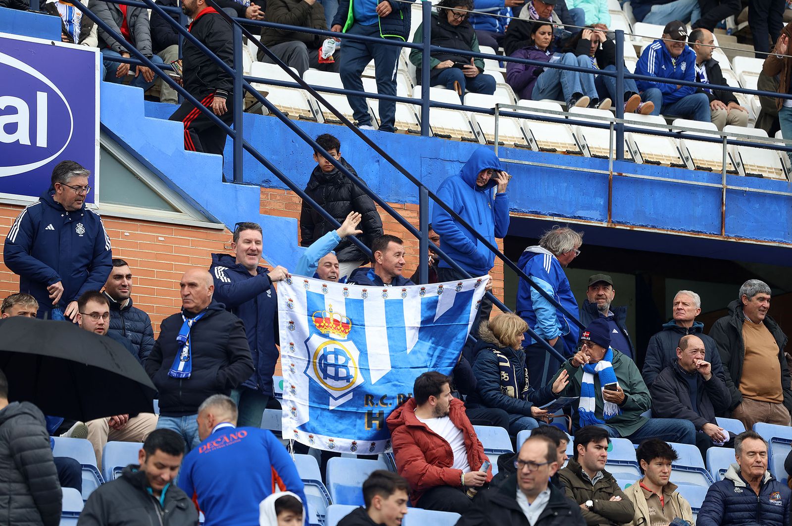 Búscate en las gradas del Nuevo Colombino durante el Recre-Almería B