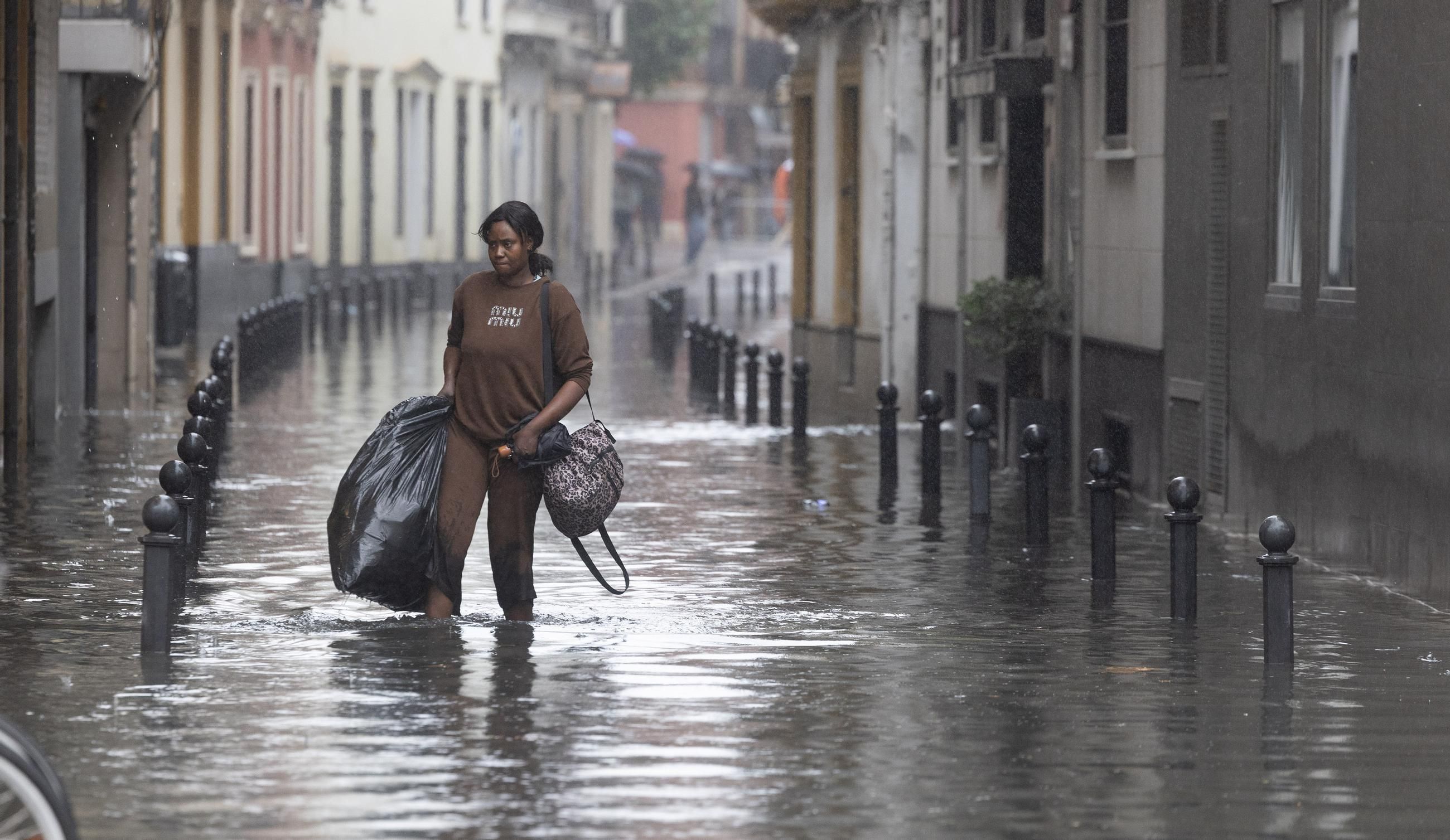 ¿Qué diferencia hay entre el aviso naranja, amarillo y rojo de Aemet?