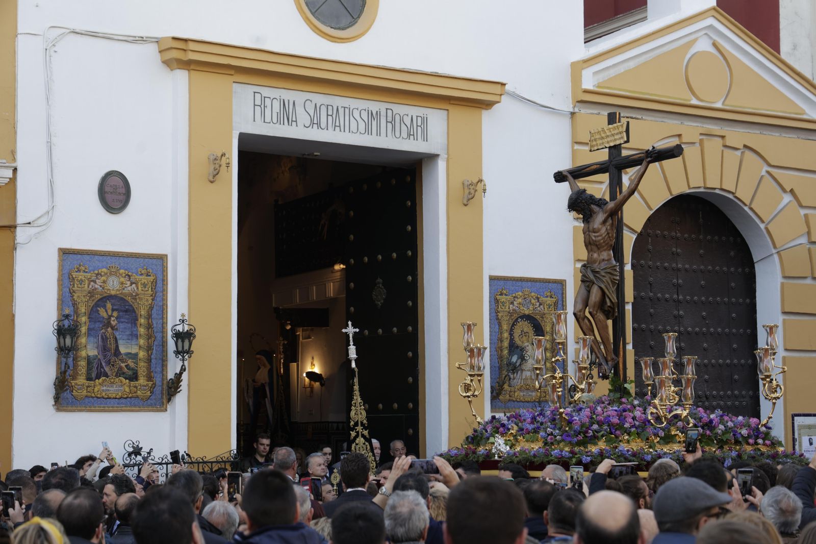 Las imágenes del Vía Crucis de las Hermandades
