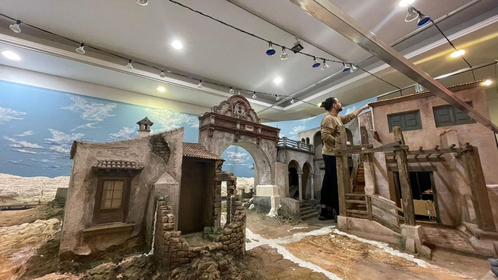 Este año, aumentan las dimensiones del belén hasta los 65 metros cuadrados.