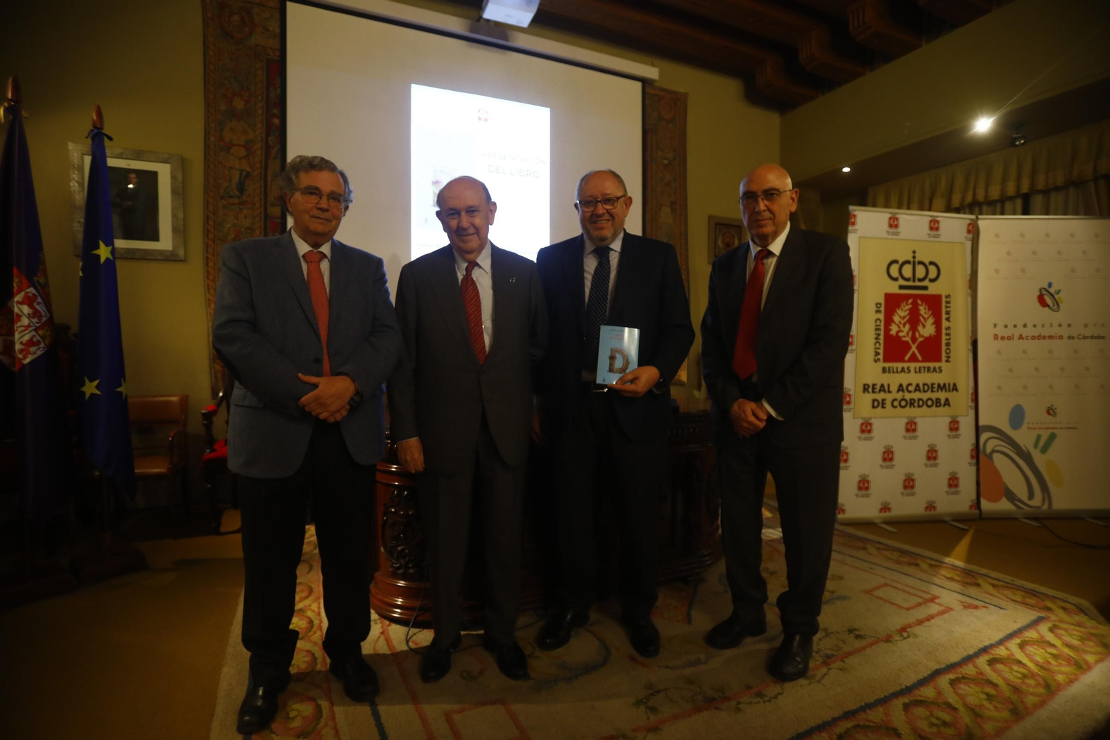 Presentación del libro '¿Qué es el derecho?' de Andrés Ollero.
