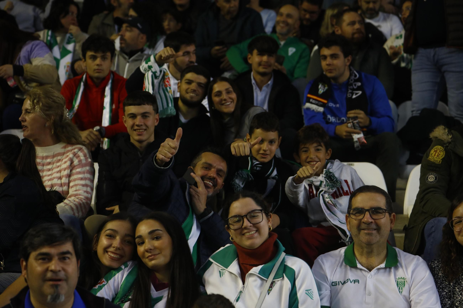 Las mejores fotos del ambiente en el Córdoba CF - Zaragoza en El Arcángel