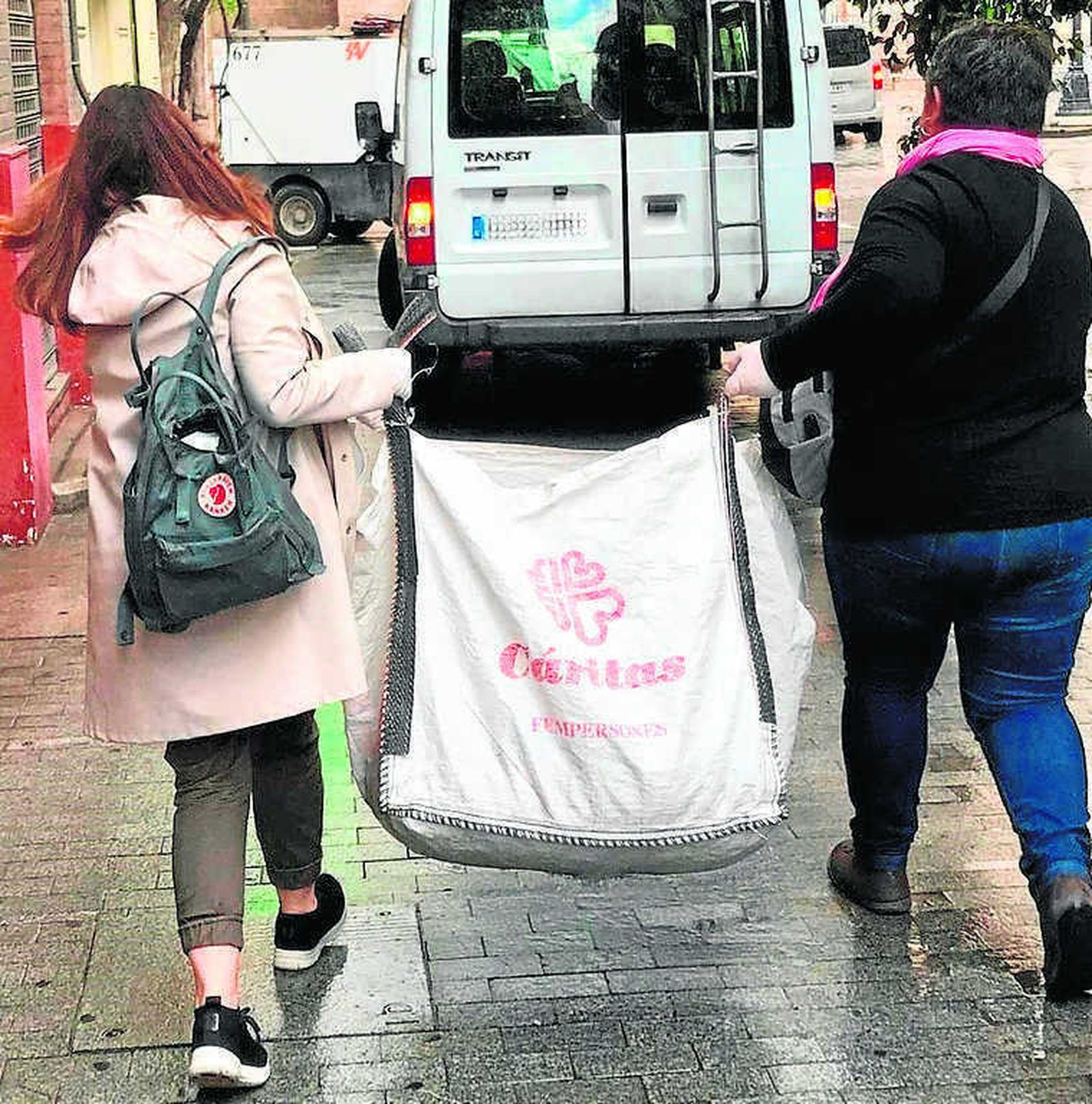 Imagen de archivo de voluntarias de Cáritas.