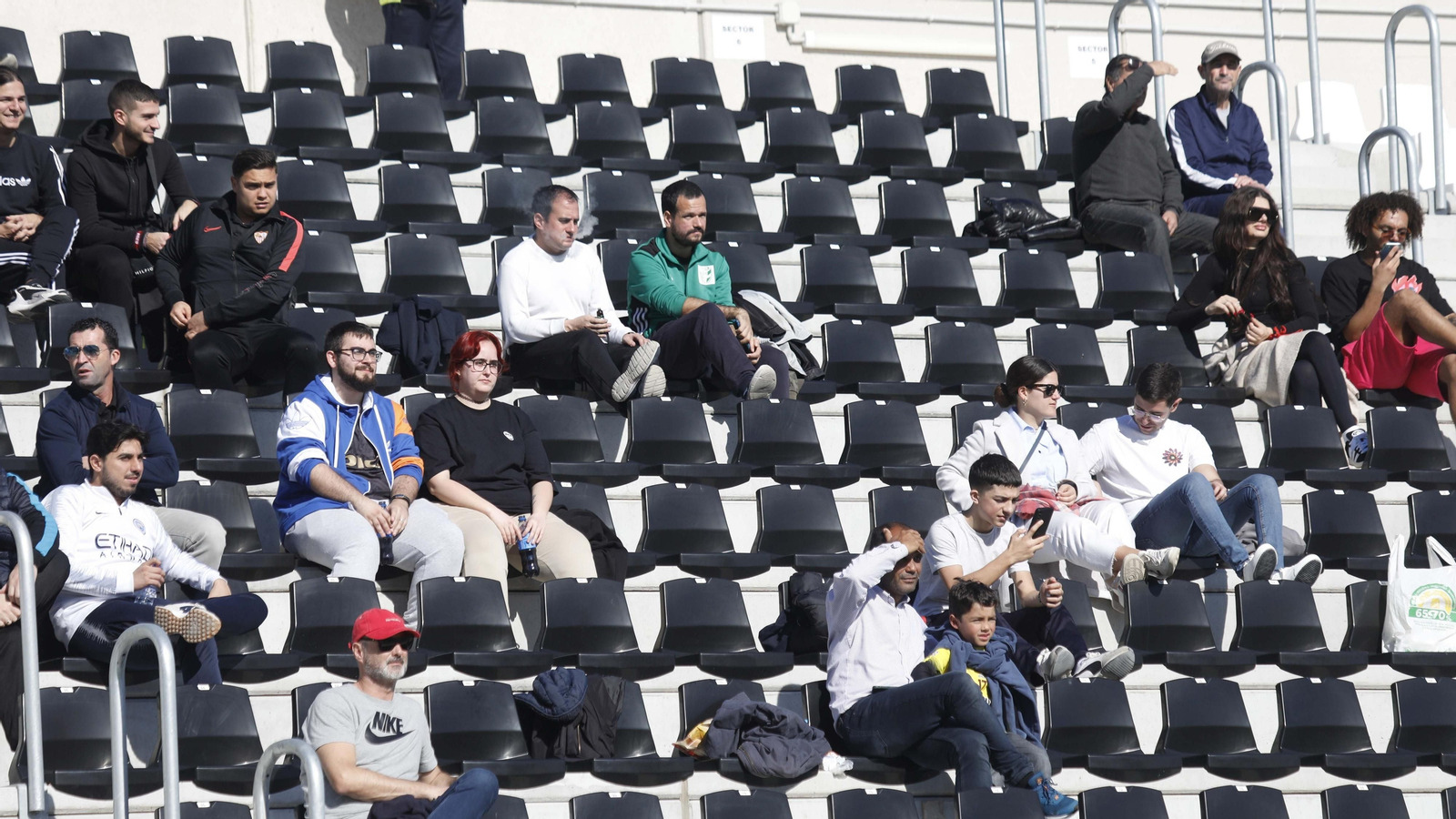 Las fotos  del partido de fútbol entre los equipos  Hamburgo - Zurich
