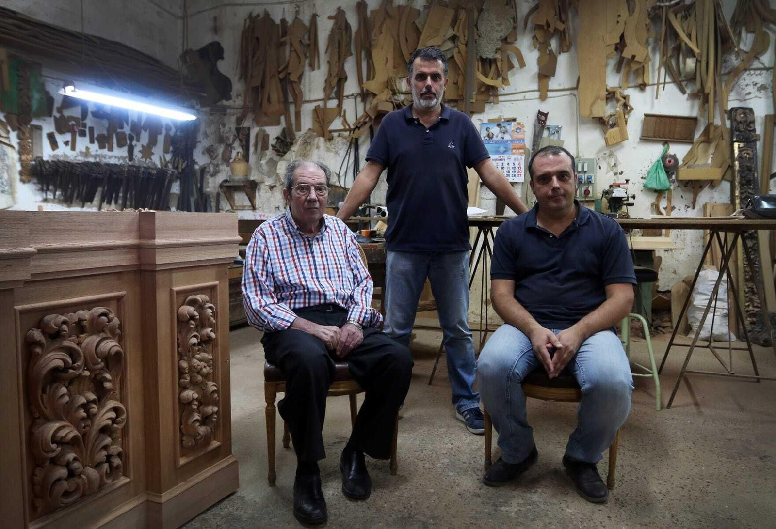 Manuel y Mariano Valverde, los diseñadores del paso del Cristo de la Confianza.