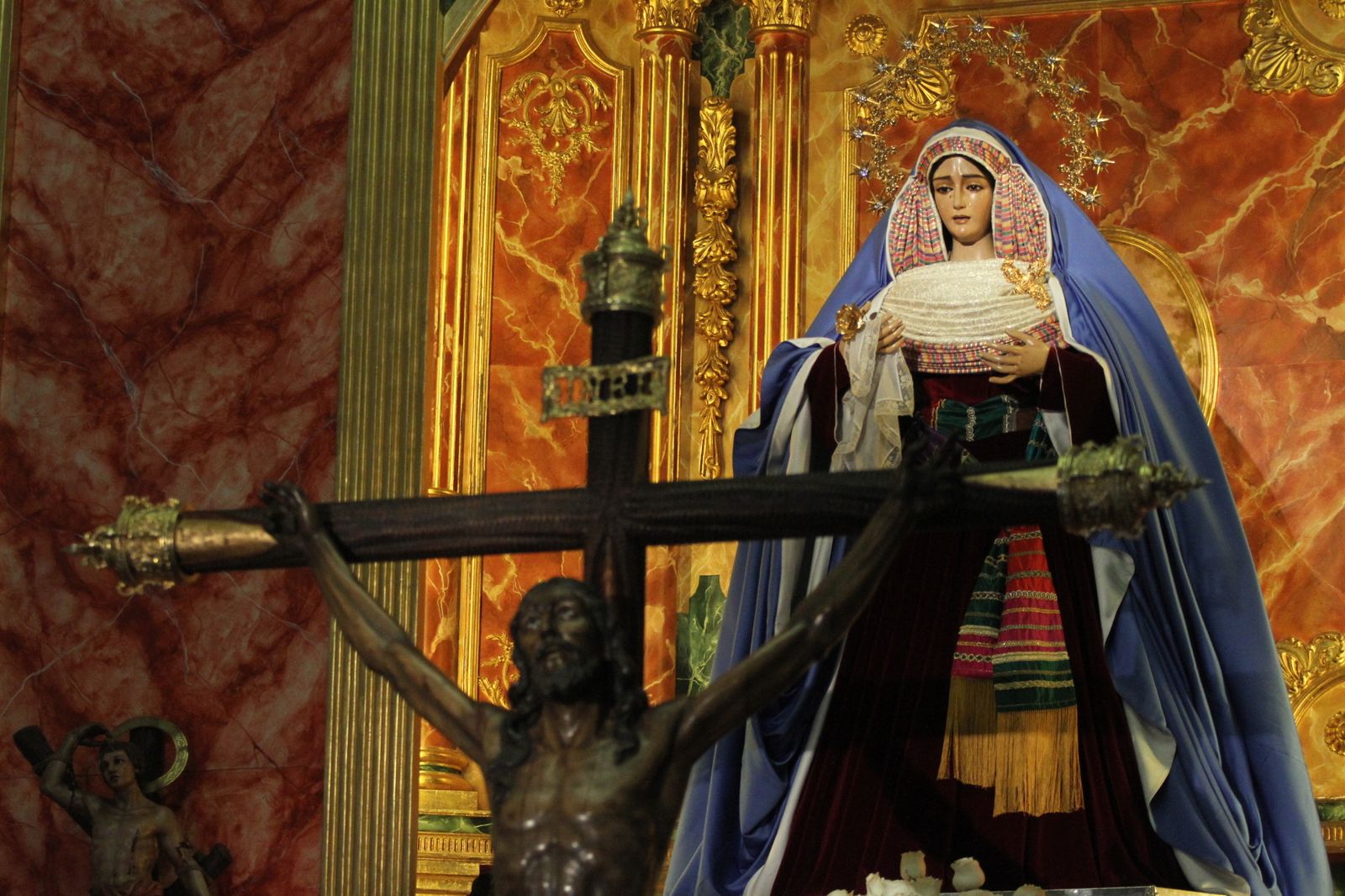 EL besamanos del Cristo de La Expiración, en imágenes