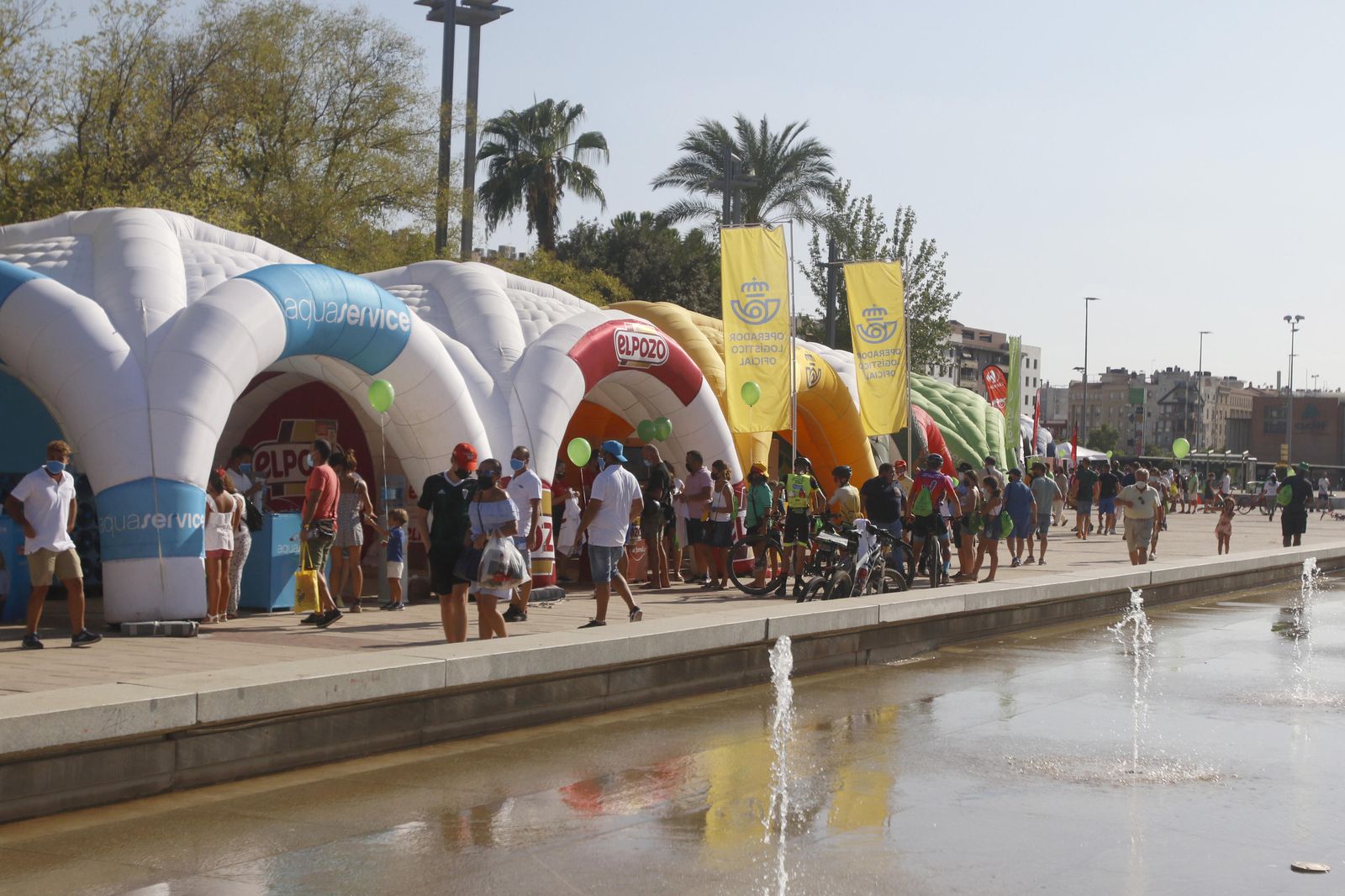 La otra cara de La Vuelta, en fotografías