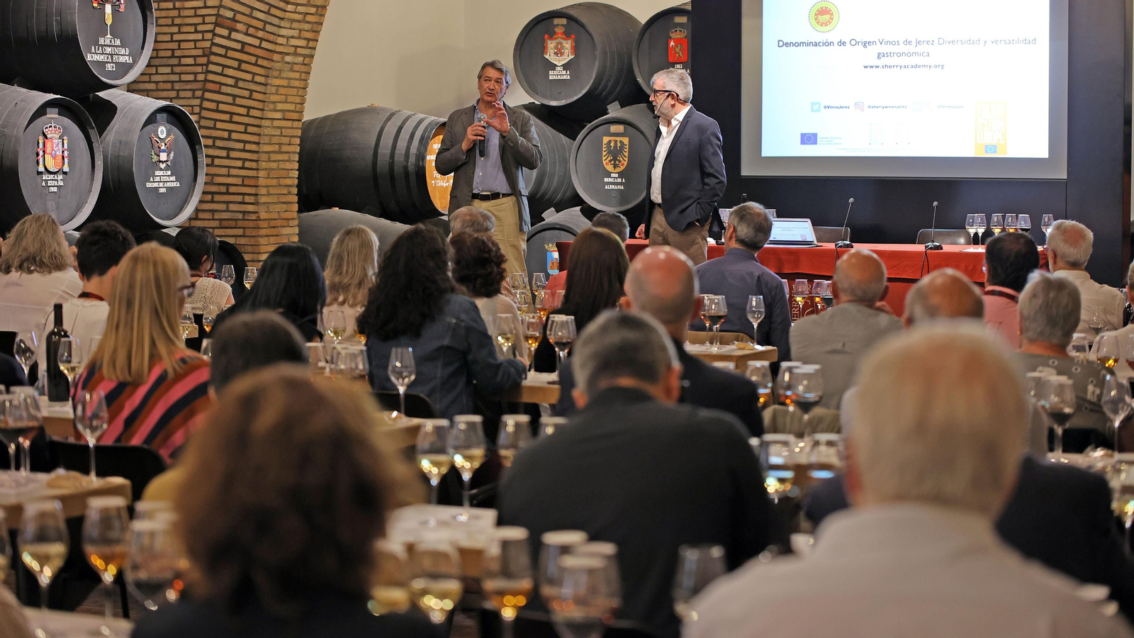 Cata taller de vinos de Jerez en el Consejo Regulador Cata taller de vinos de Jerez en el Consejo Regulador