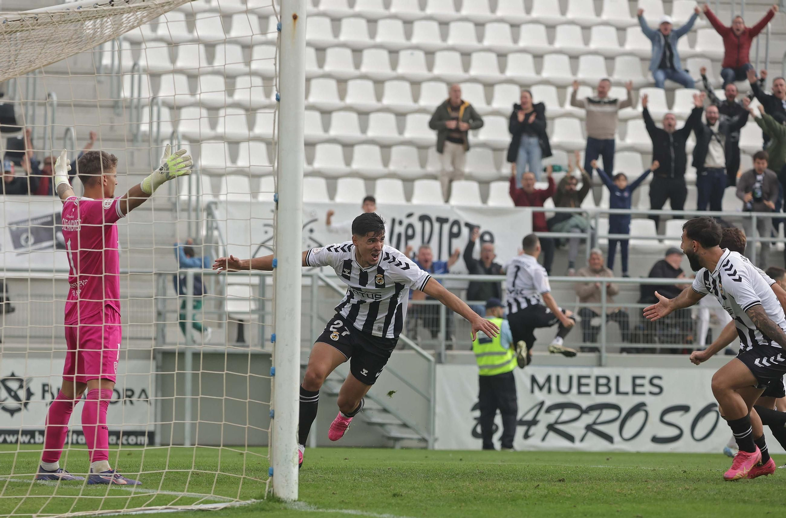 Las mejores fotos del Balona - Villanovense